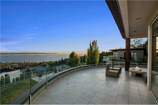 1526 Chippendale Court