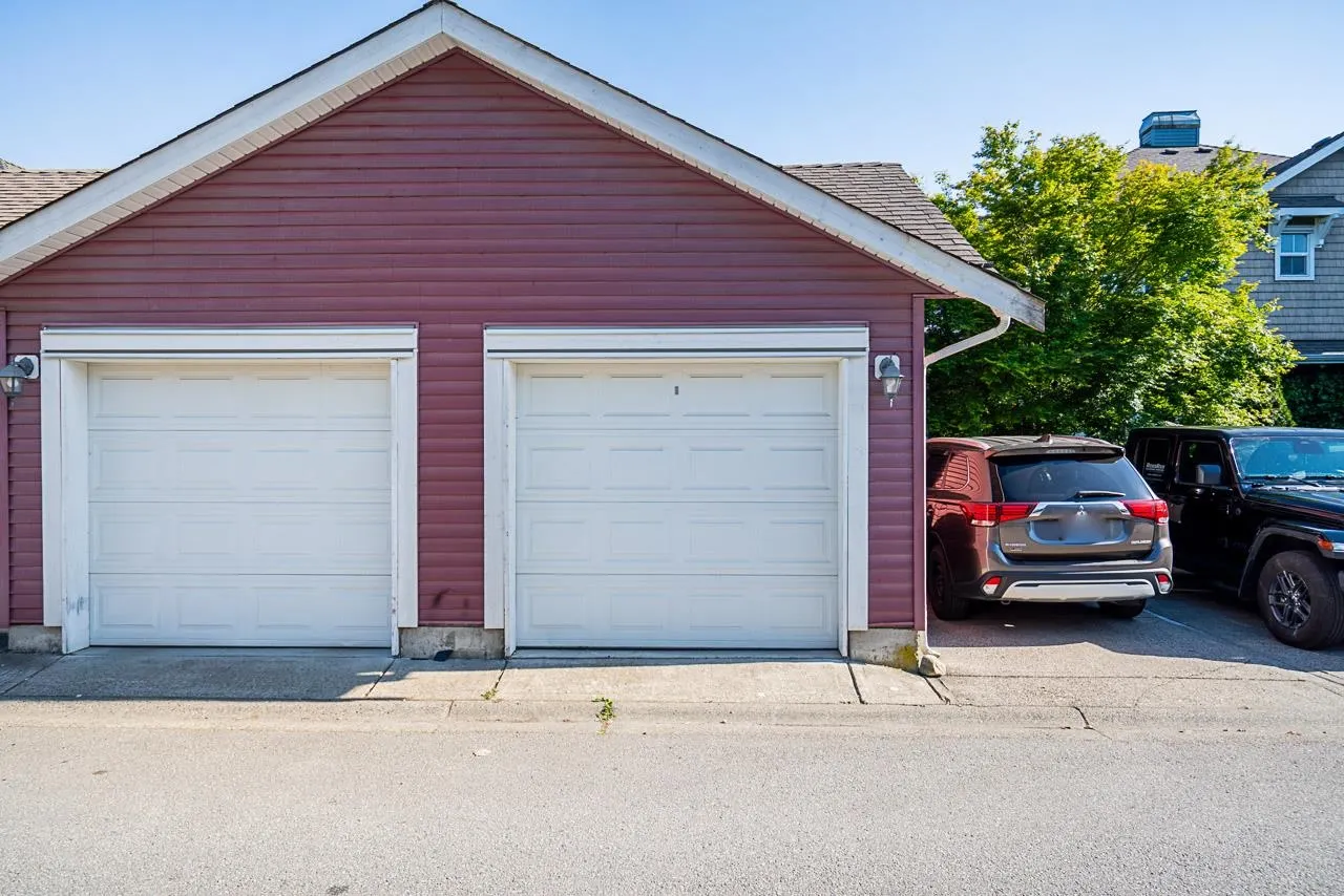 19319 72 Avenue #D3
