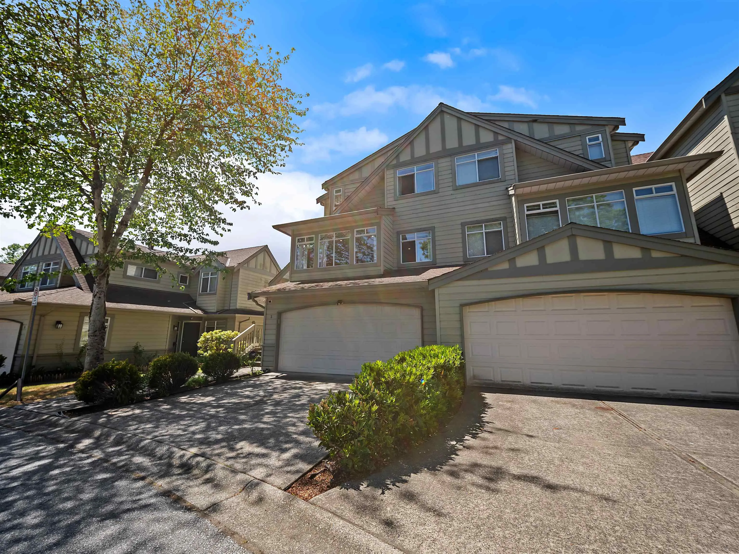 10238 155a Street #3