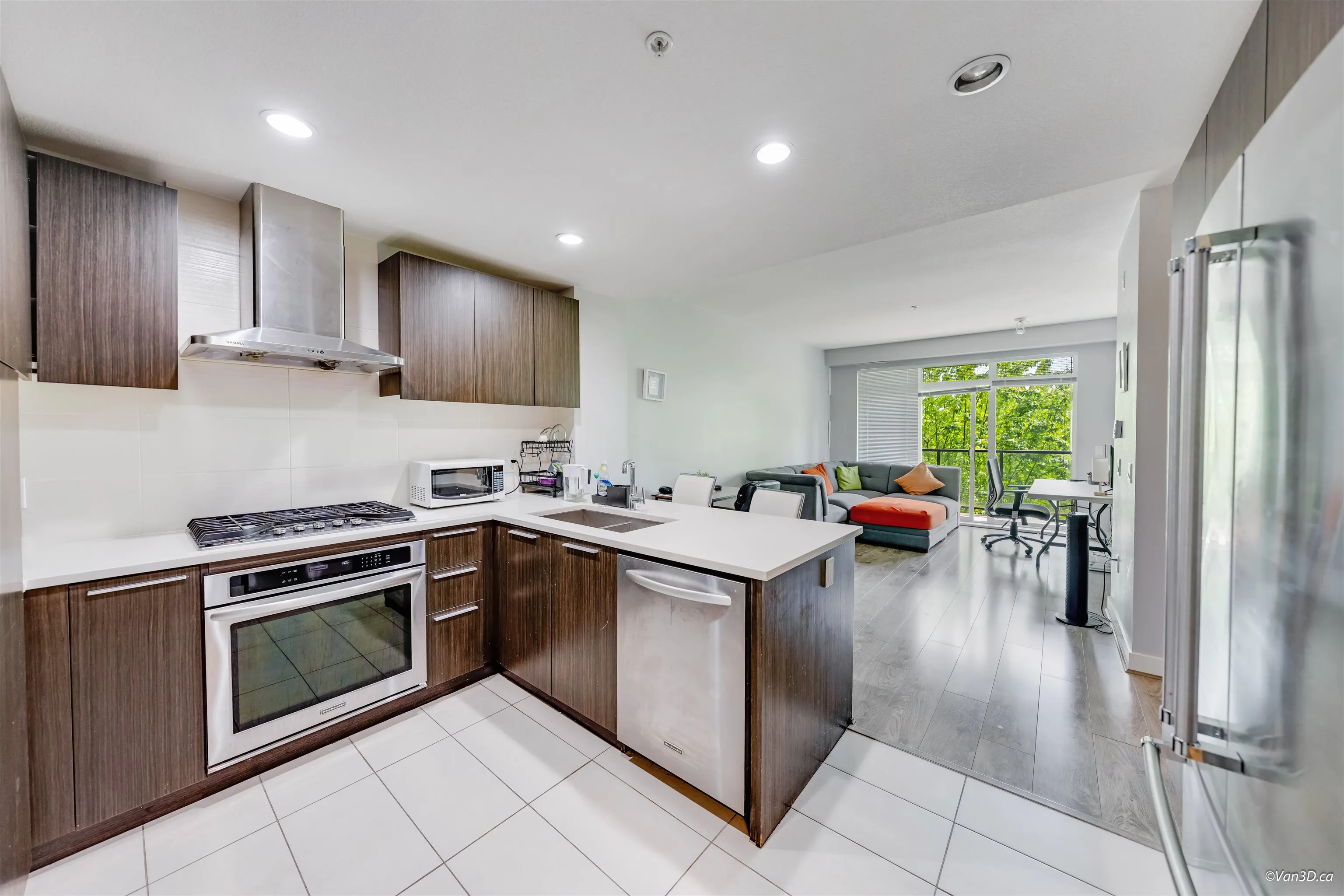 6033 Gray Avenue #502