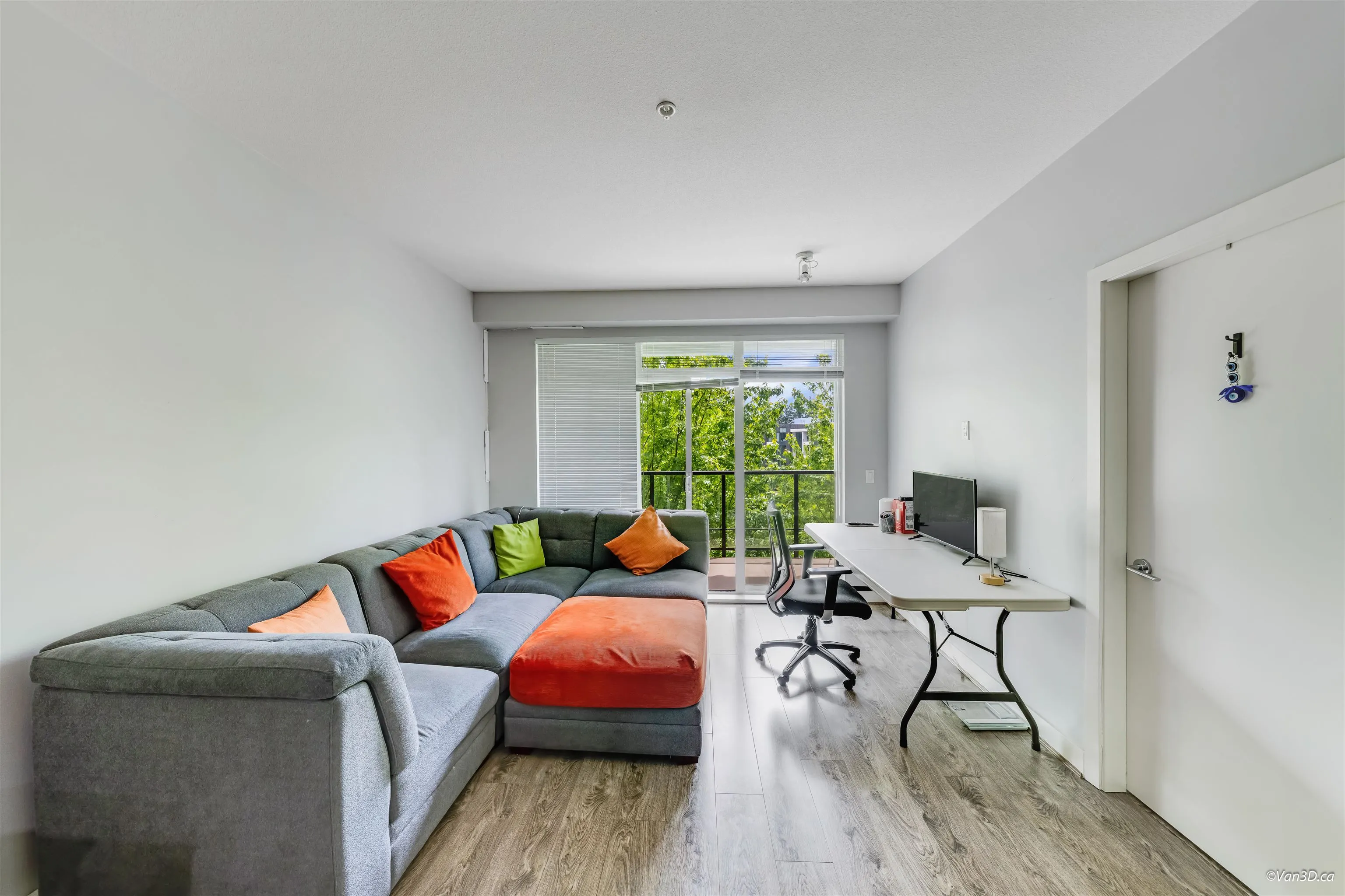 6033 Gray Avenue #502