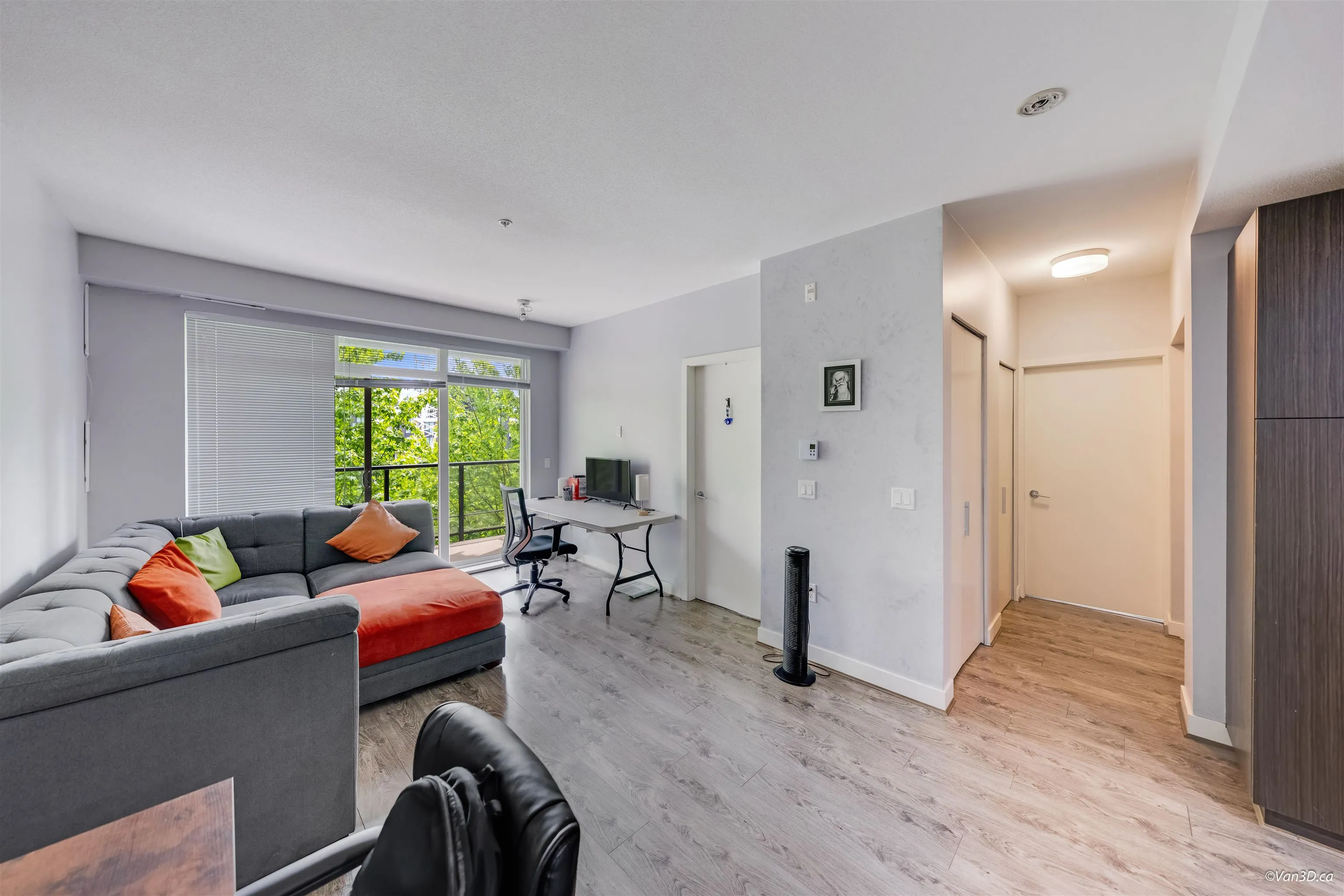 6033 Gray Avenue #502