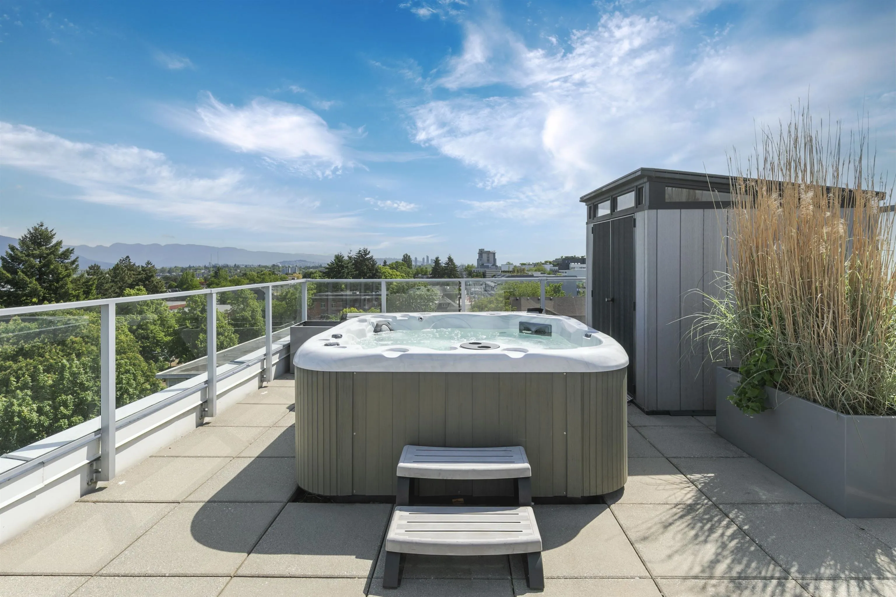 379 E Broadway #501