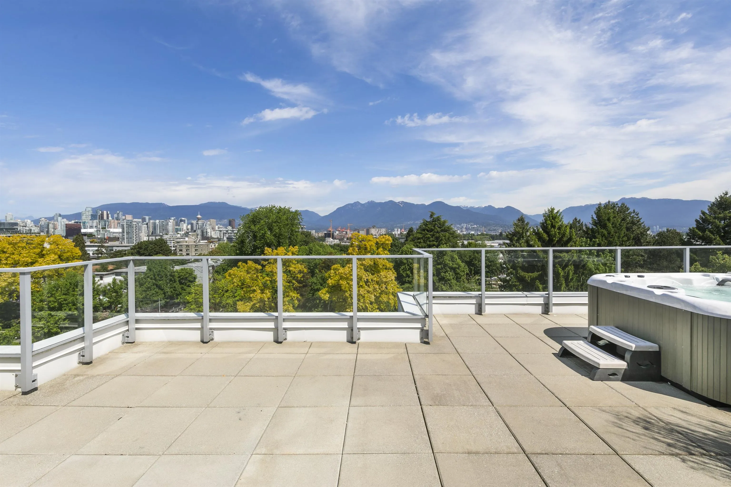 379 E Broadway #501