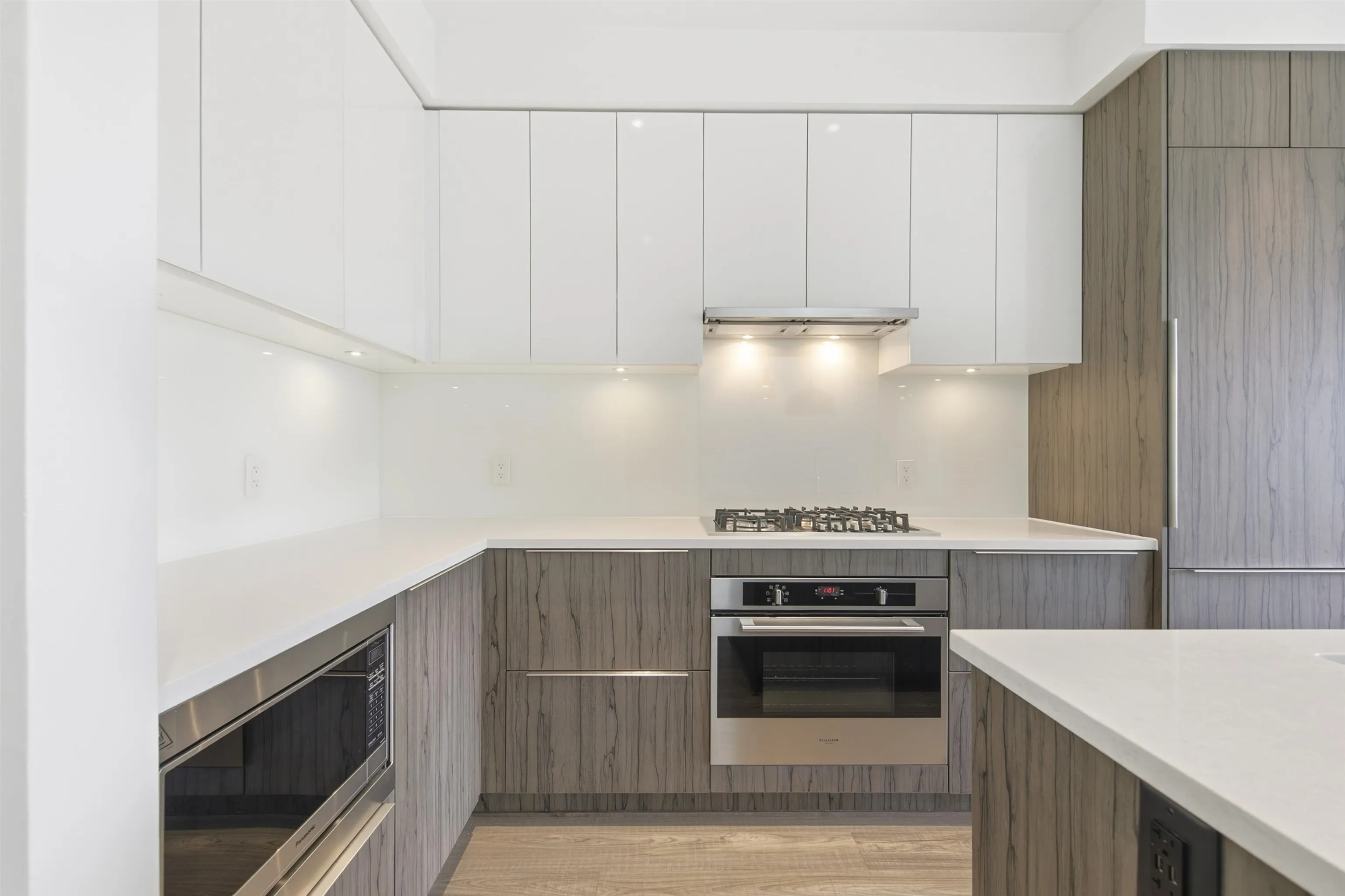 379 E Broadway #501
