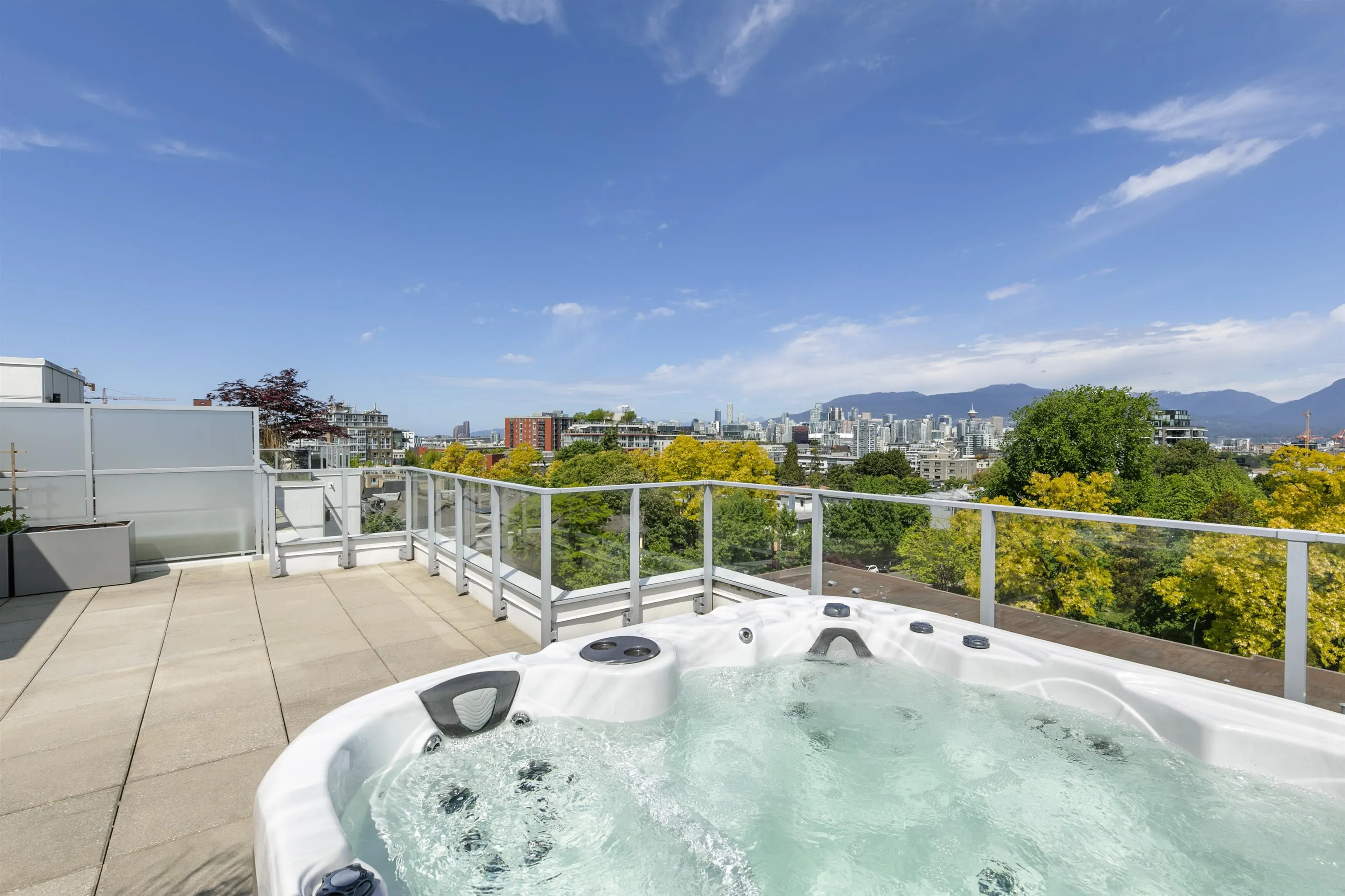 379 E Broadway #501