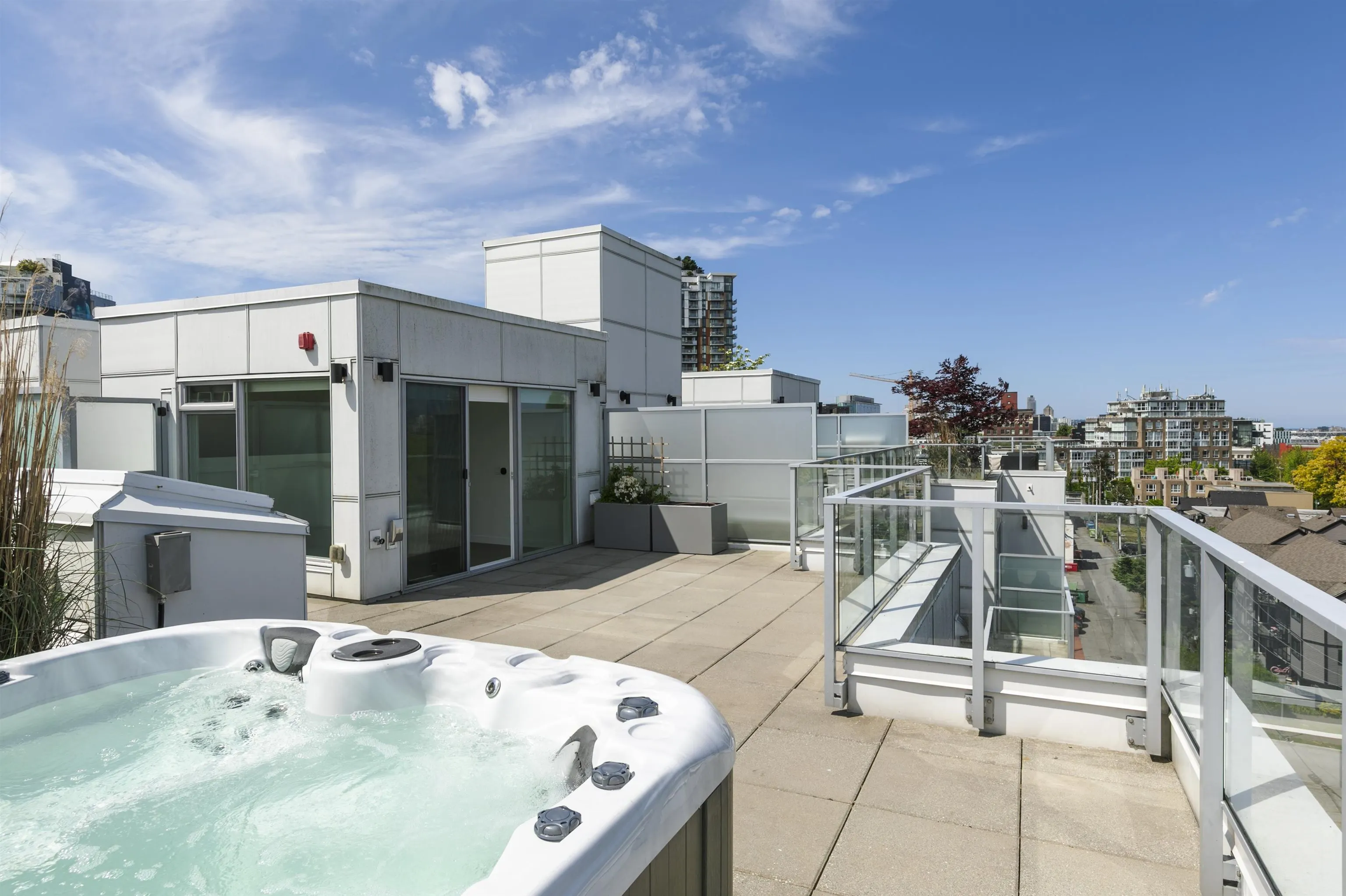 379 E Broadway #501