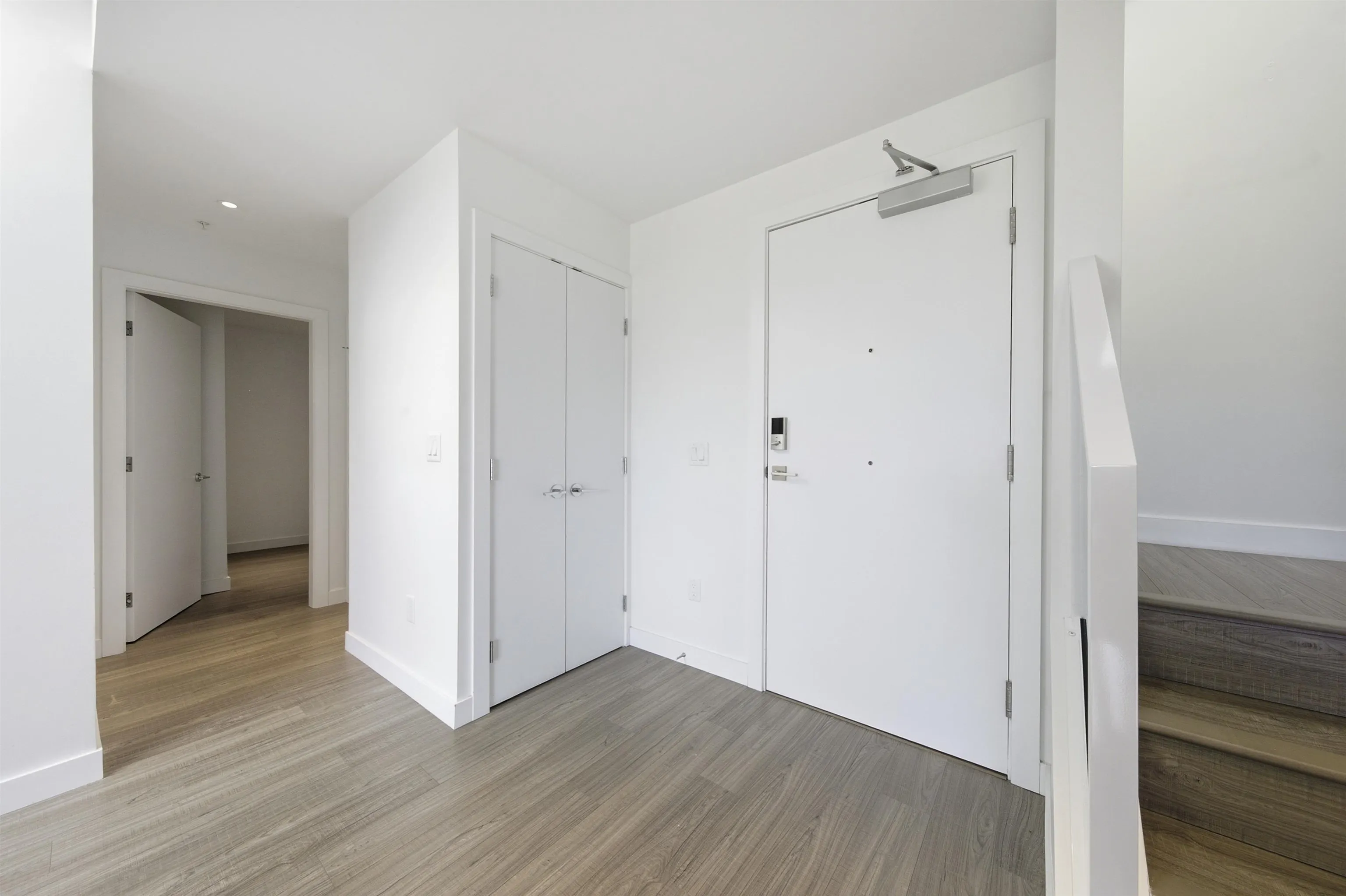 379 E Broadway #501