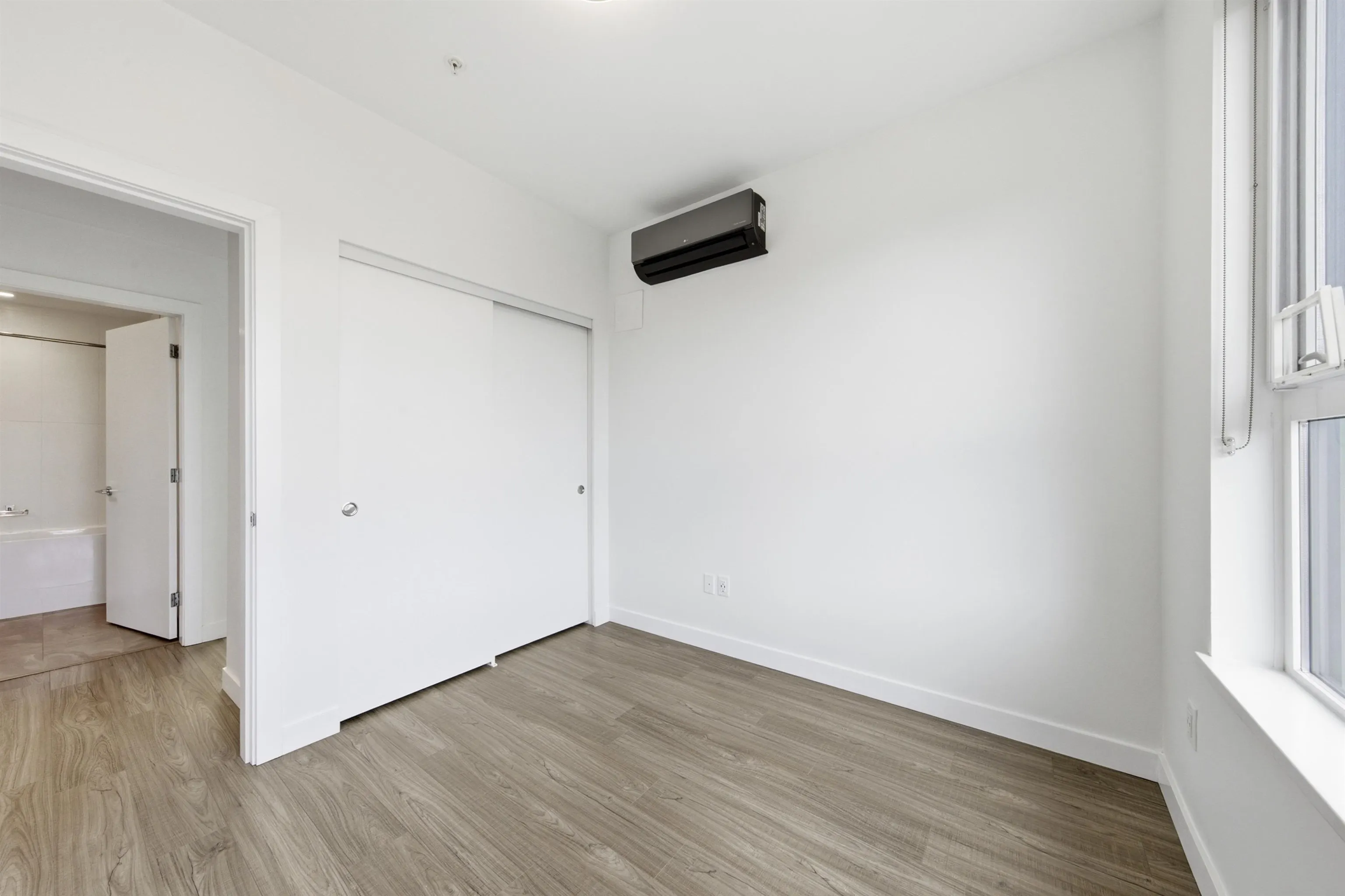 379 E Broadway #501