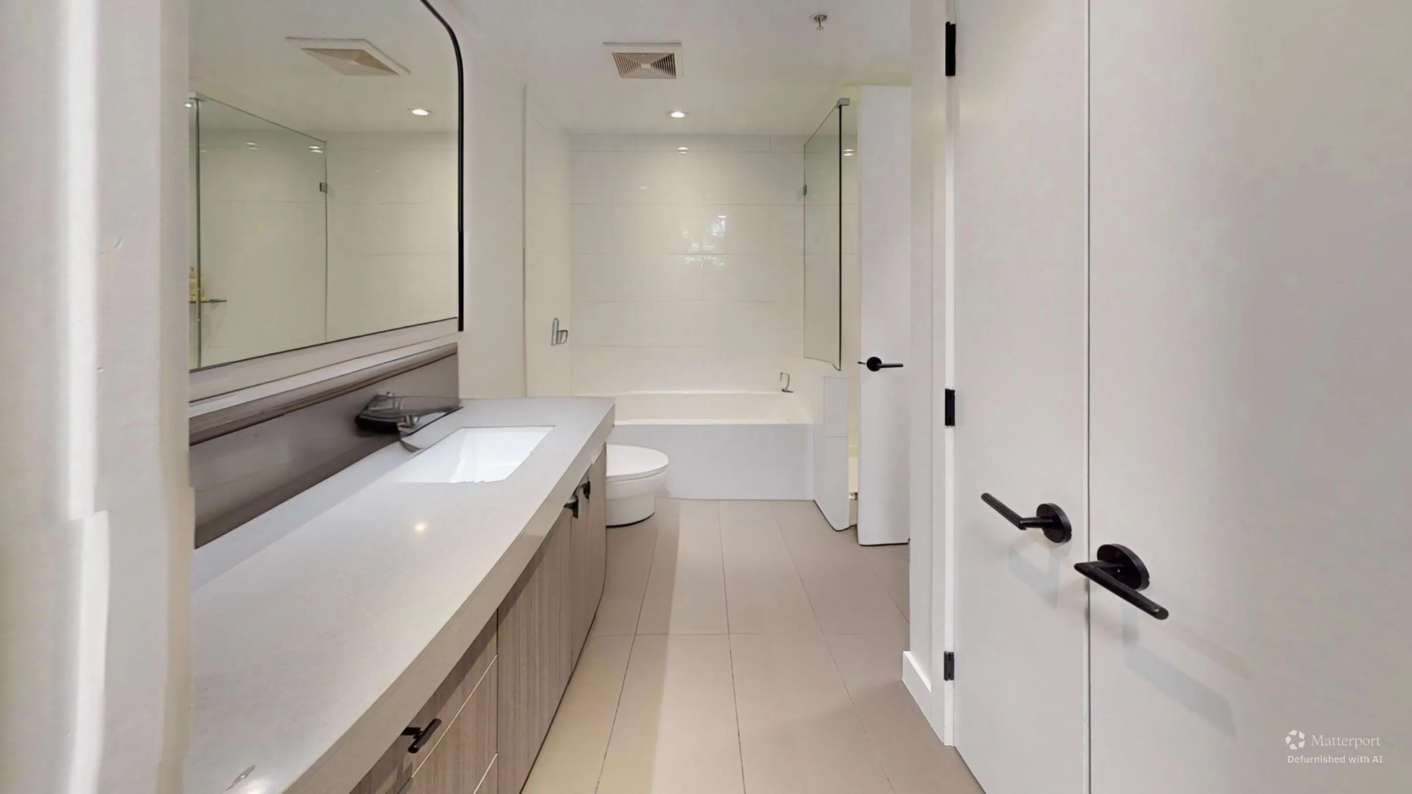 231 E Pender Street #201