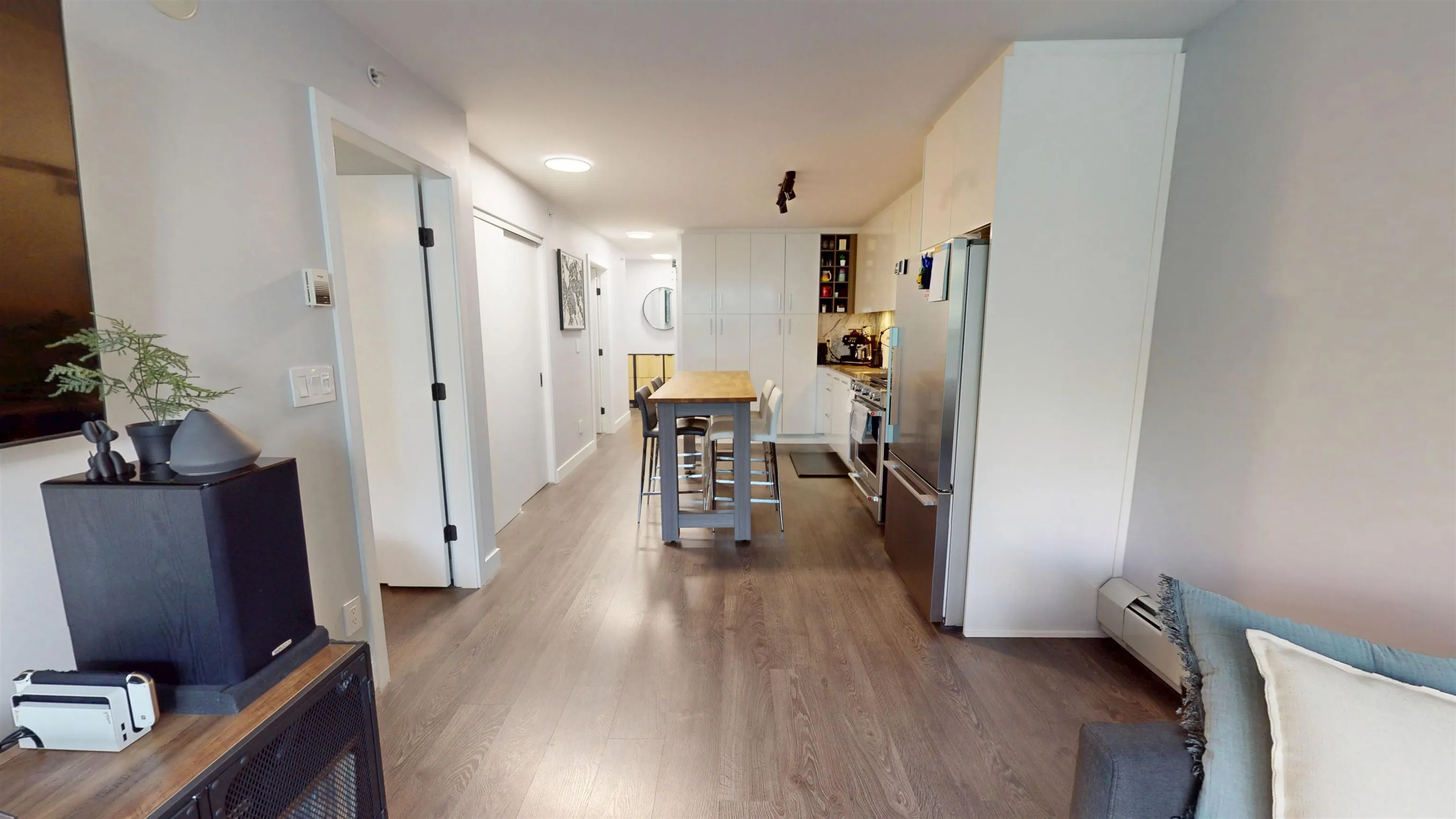231 E Pender Street #201