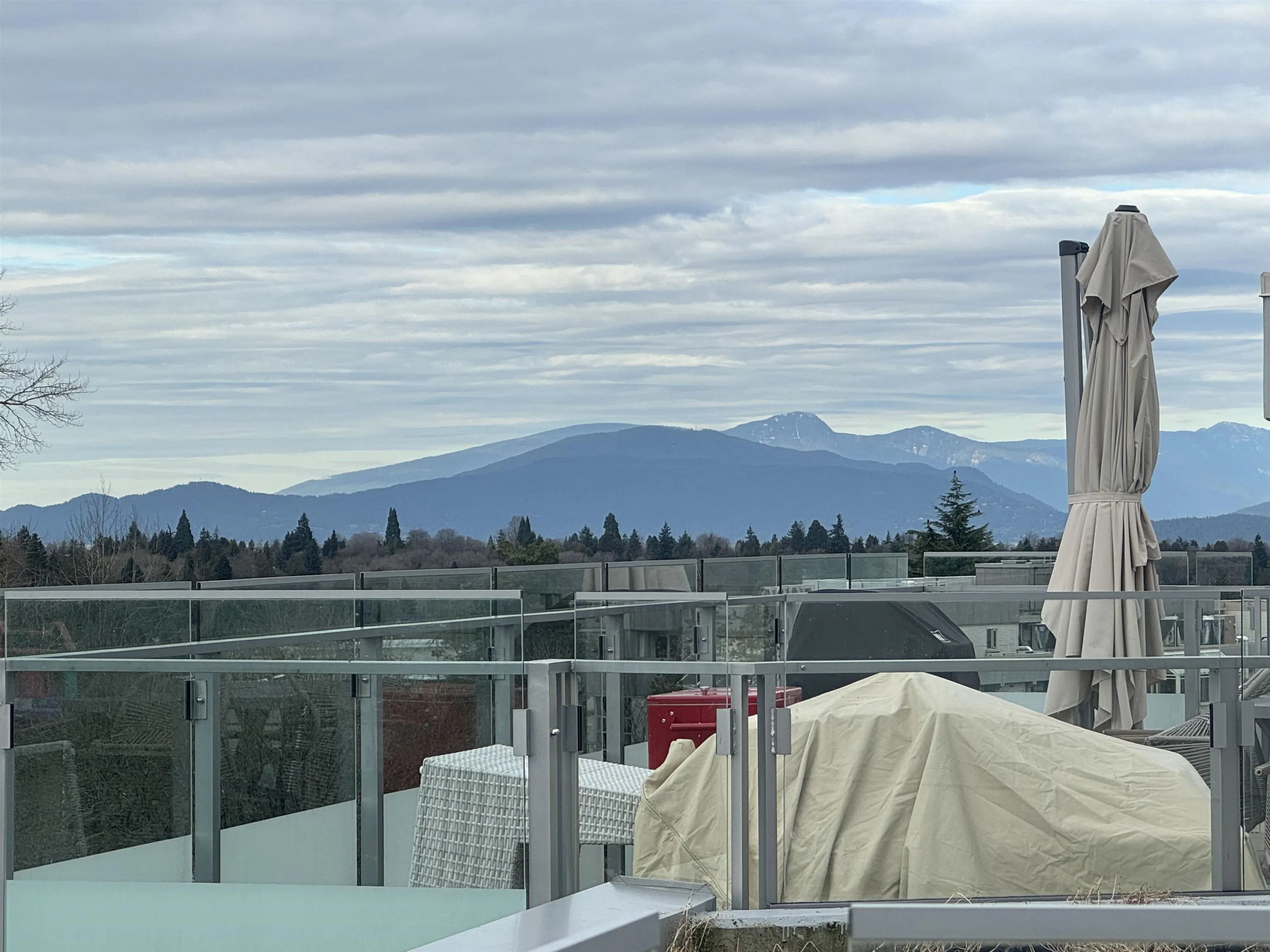 5033 Cambie Street #604