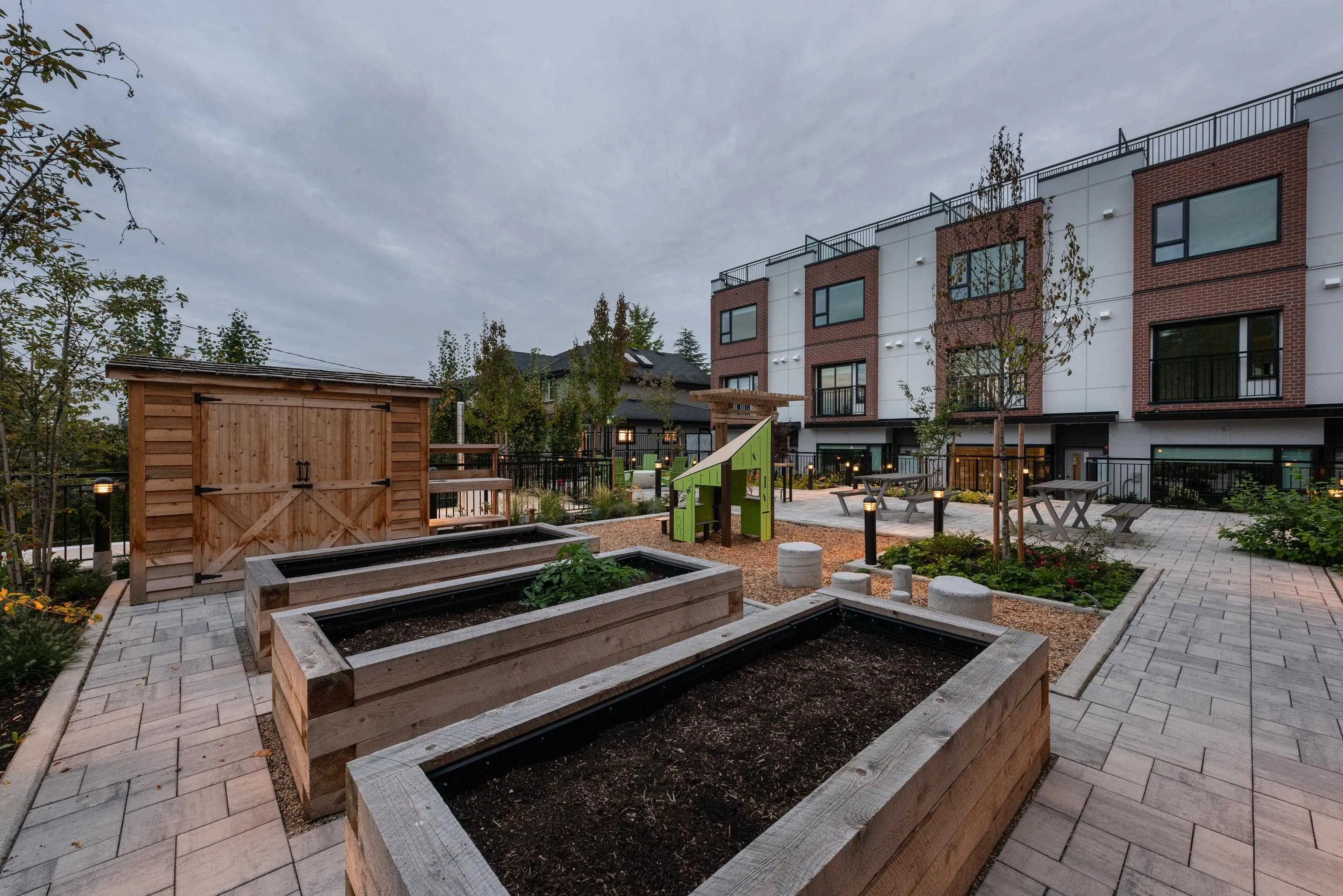 479 W 28th Avenue #263