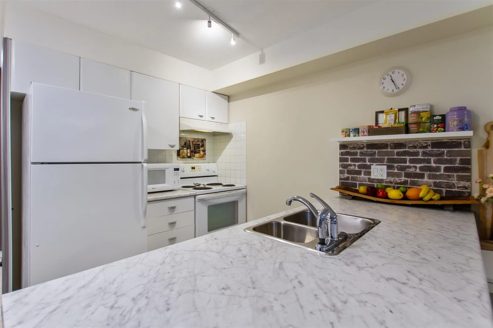 14877 100 Avenue #107