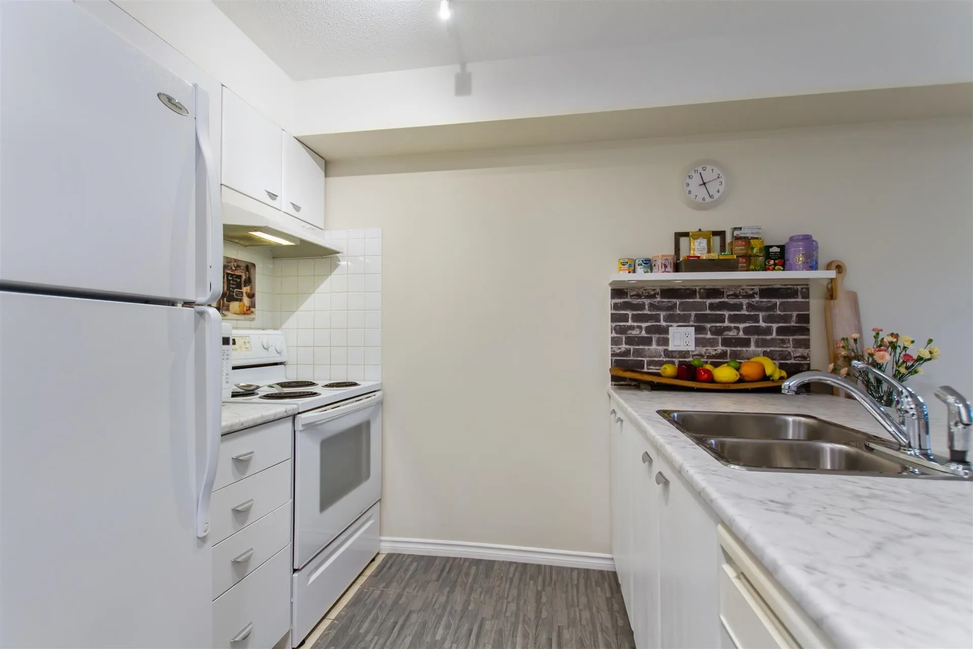 14877 100 Avenue #107
