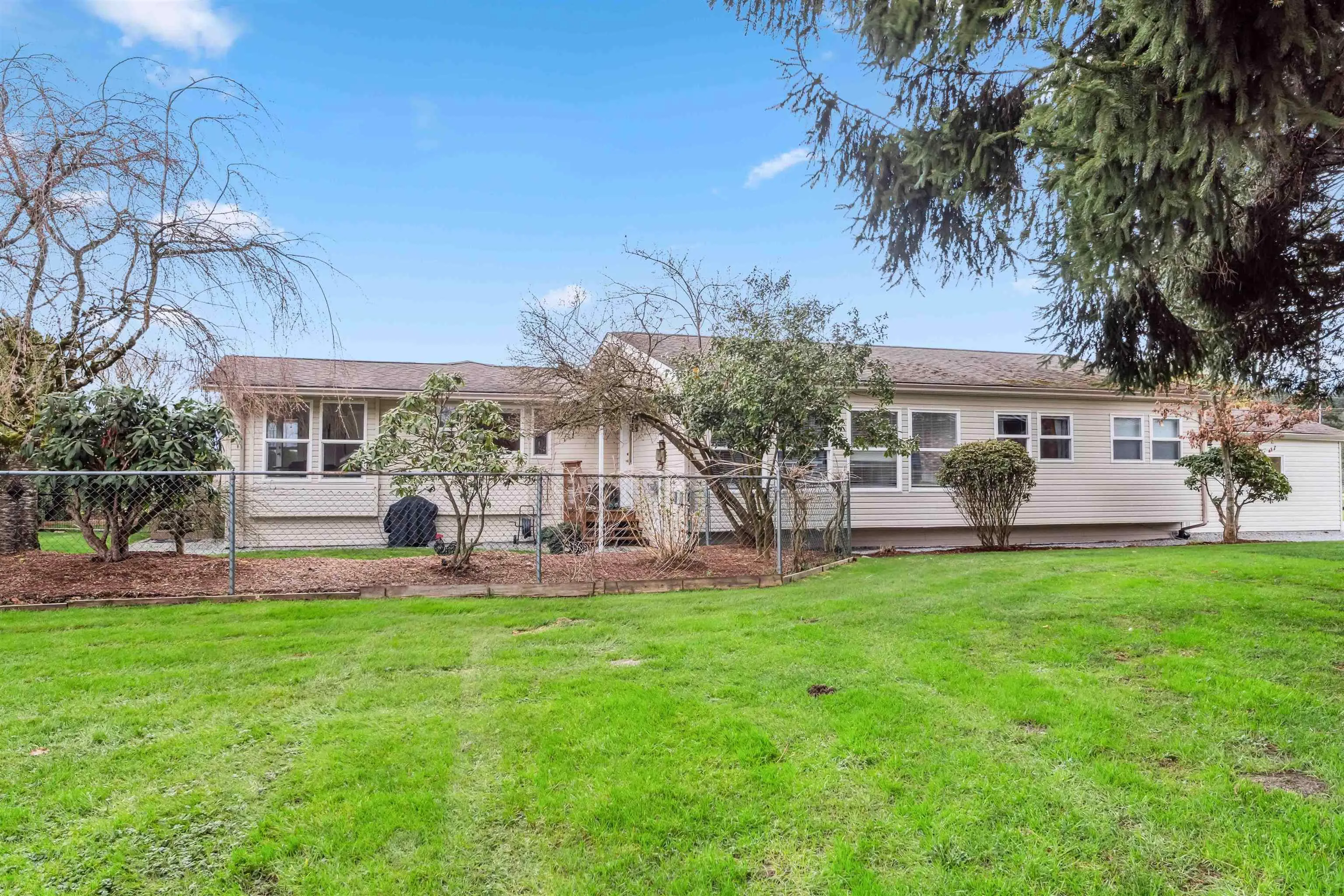 19782 150 Avenue