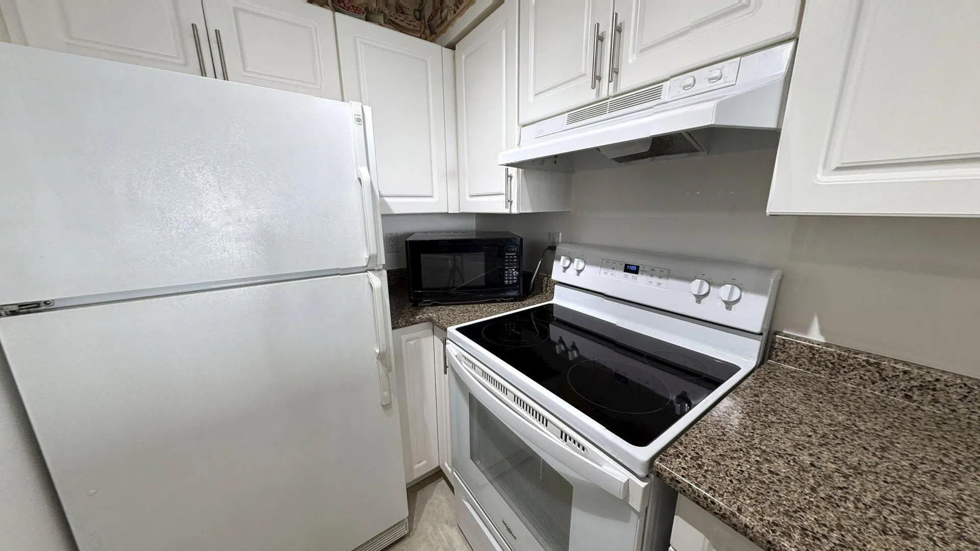 14355 103 Avenue #105