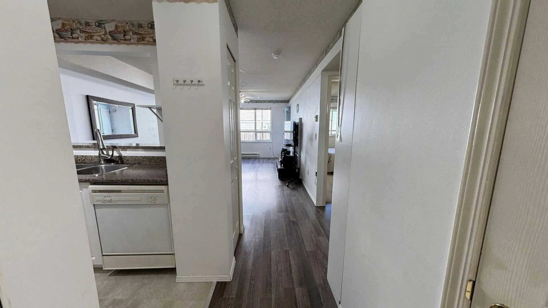 14355 103 Avenue #105