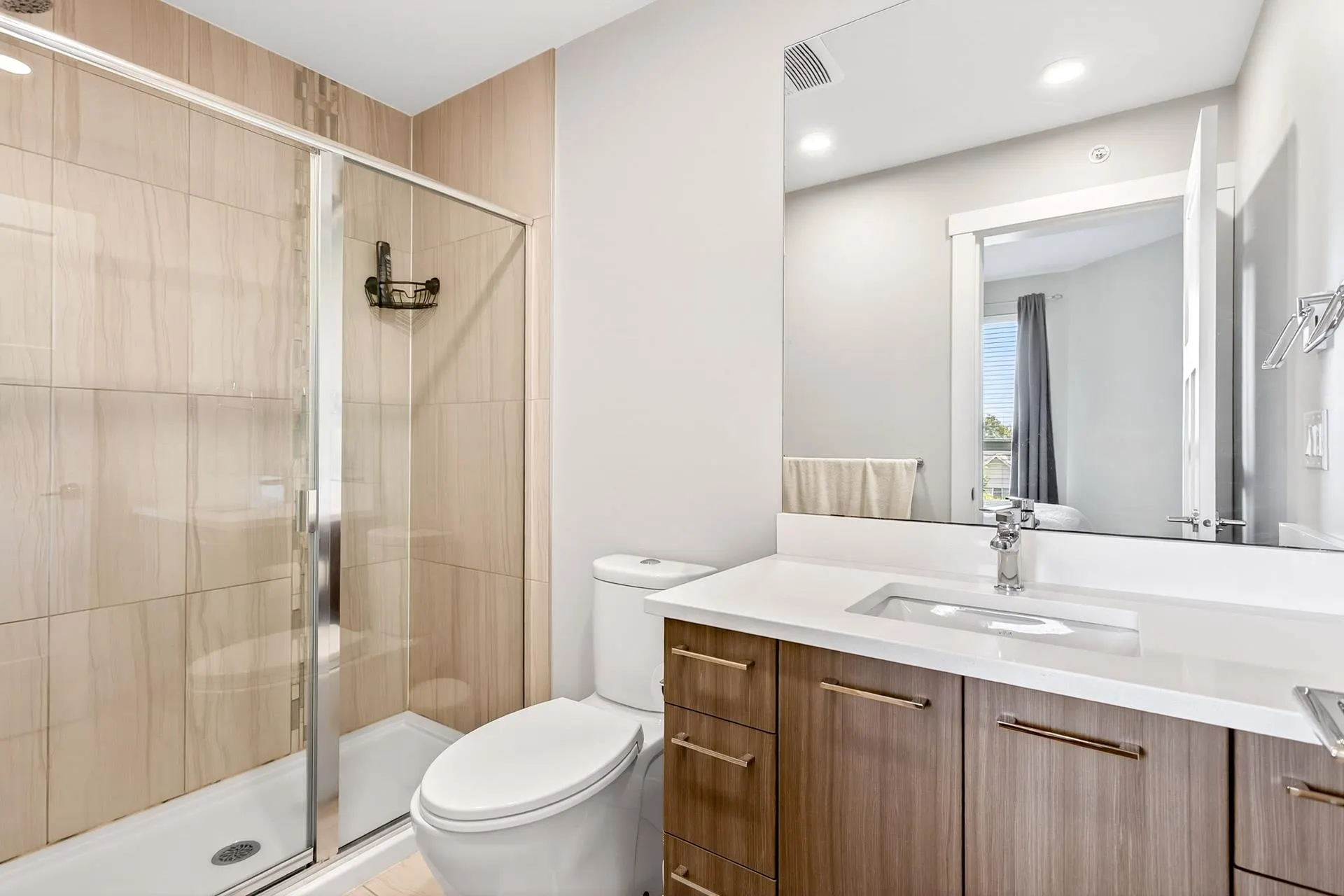 4690 Hawk Lane #414