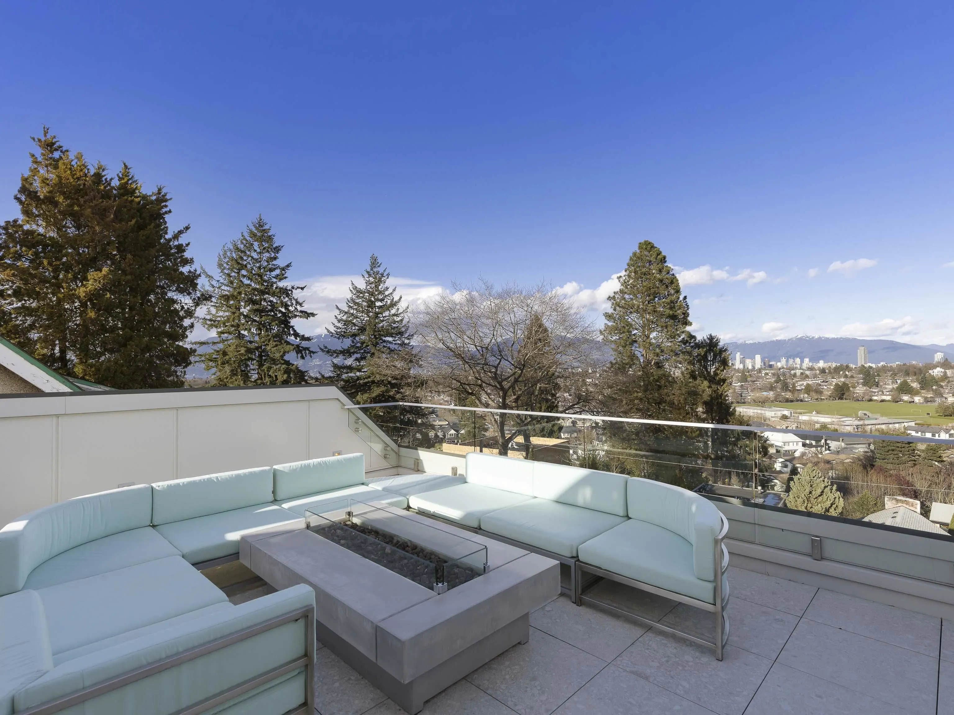 4384 Quesnel Drive