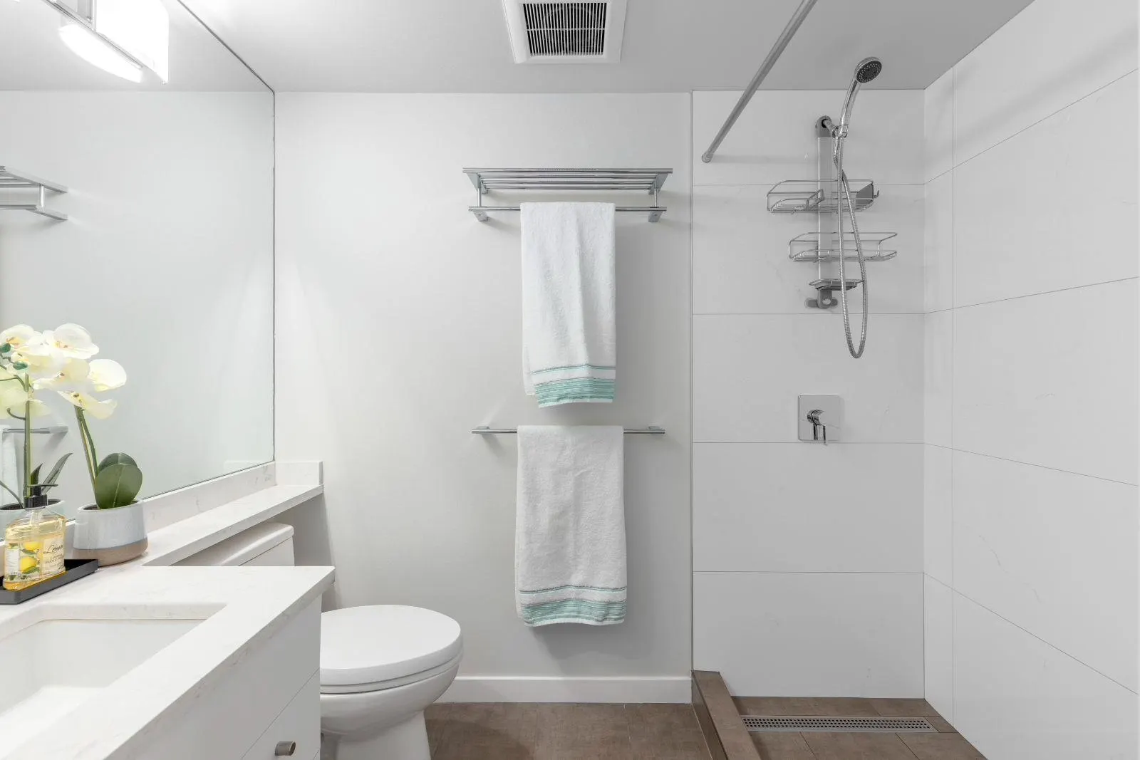 1009 Expo Boulevard #307