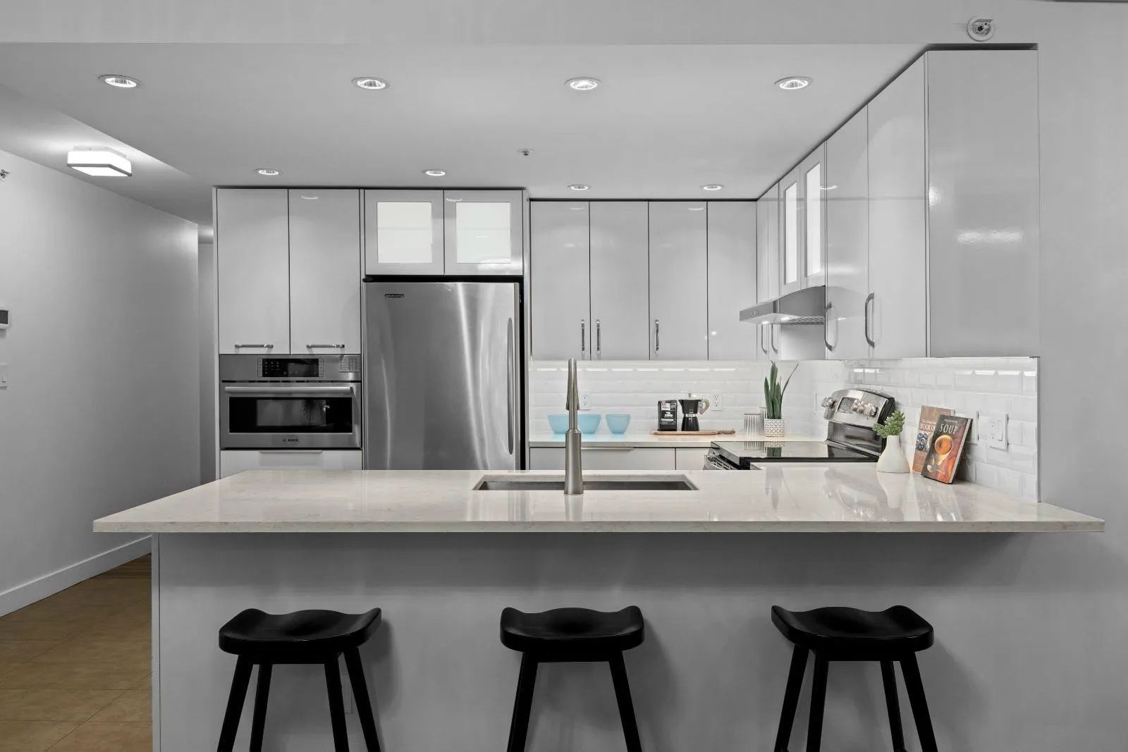 1009 Expo Boulevard #307
