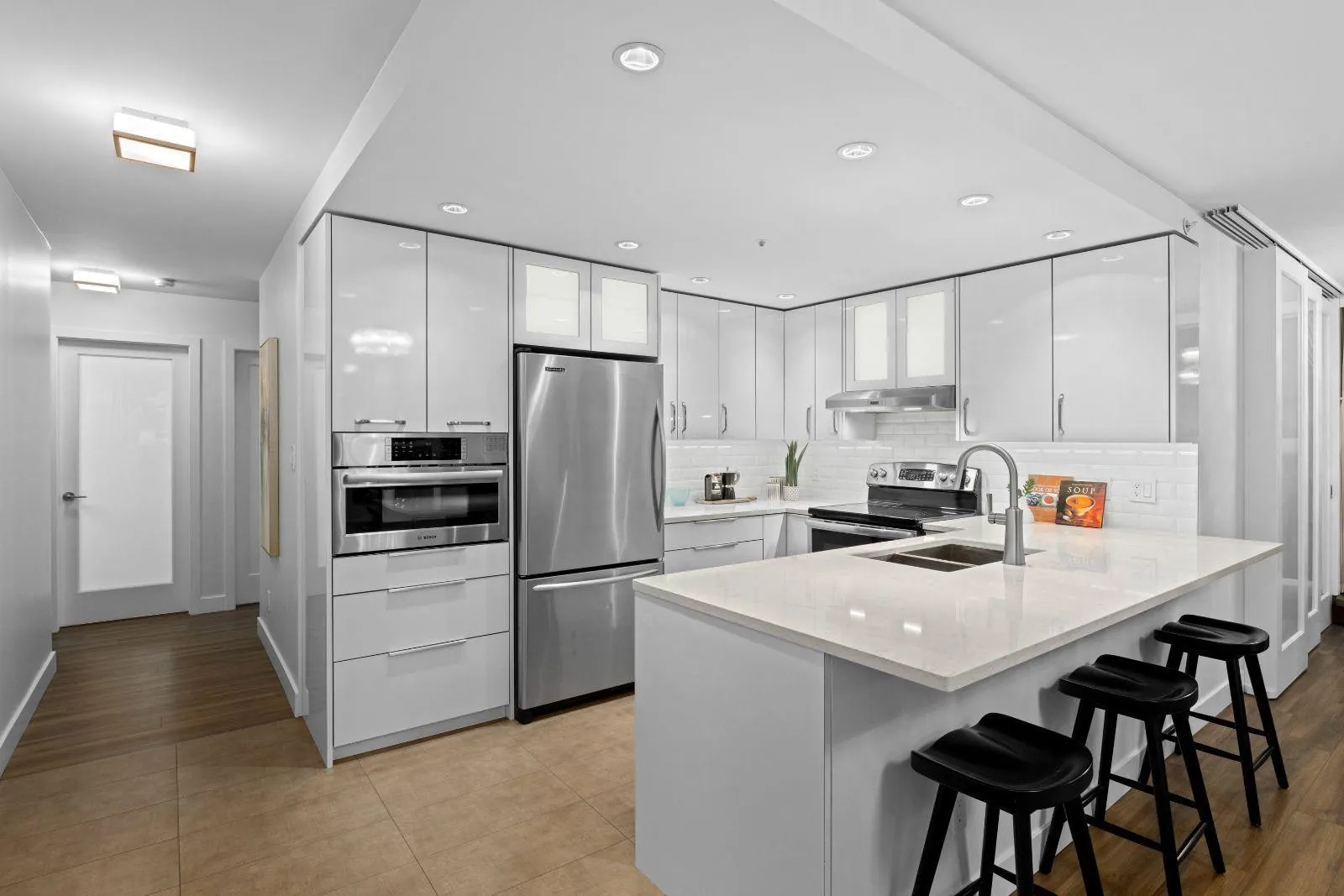 1009 Expo Boulevard #307