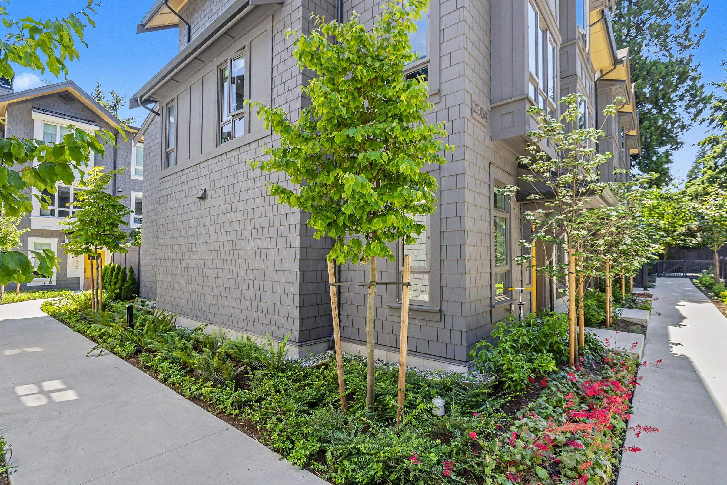 2304 Emery Court #105