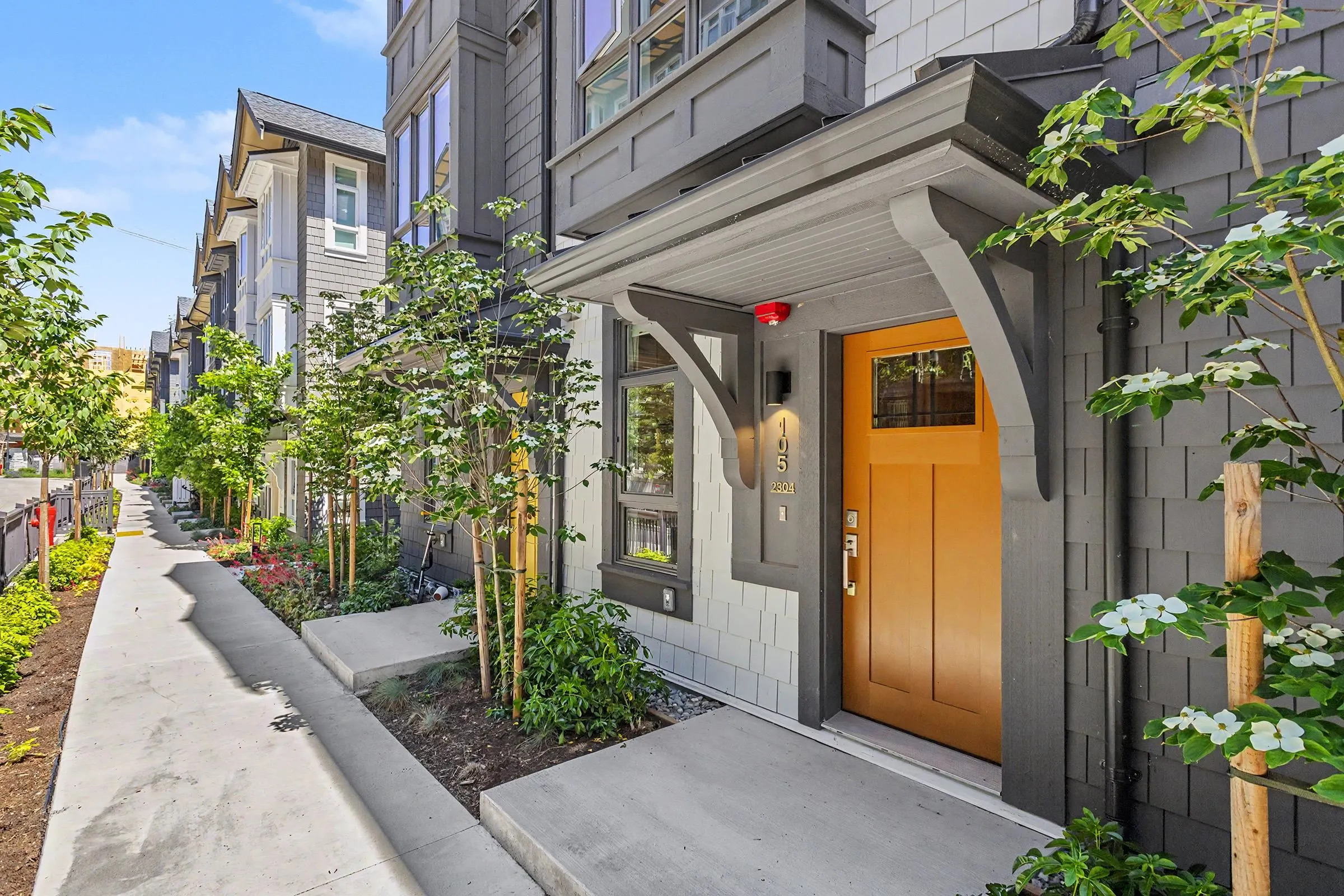 2304 Emery Court #105