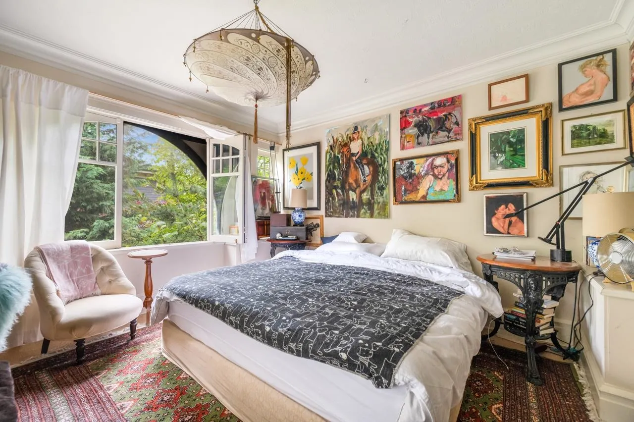 1650 Cedar Crescent