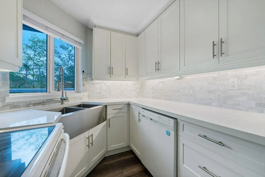 2287 W 3rd Avenue #203