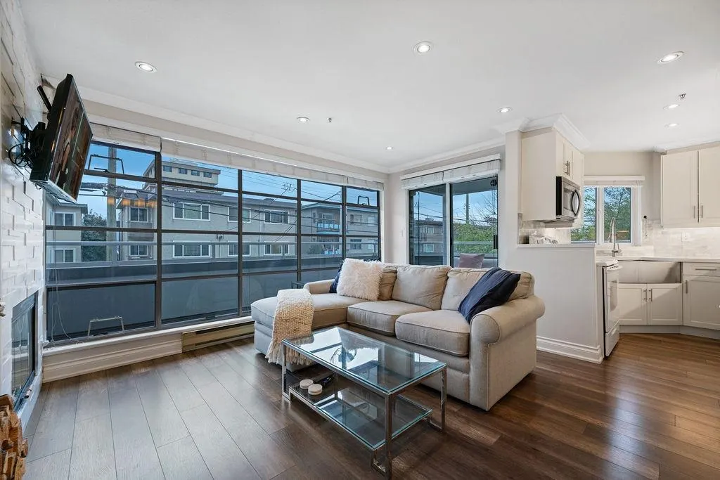 2287 W 3rd Avenue #203