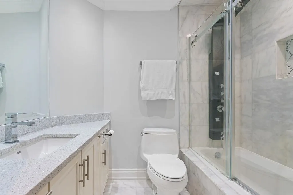 2287 W 3rd Avenue #203