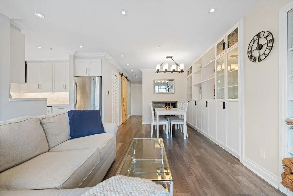 2287 W 3rd Avenue #203
