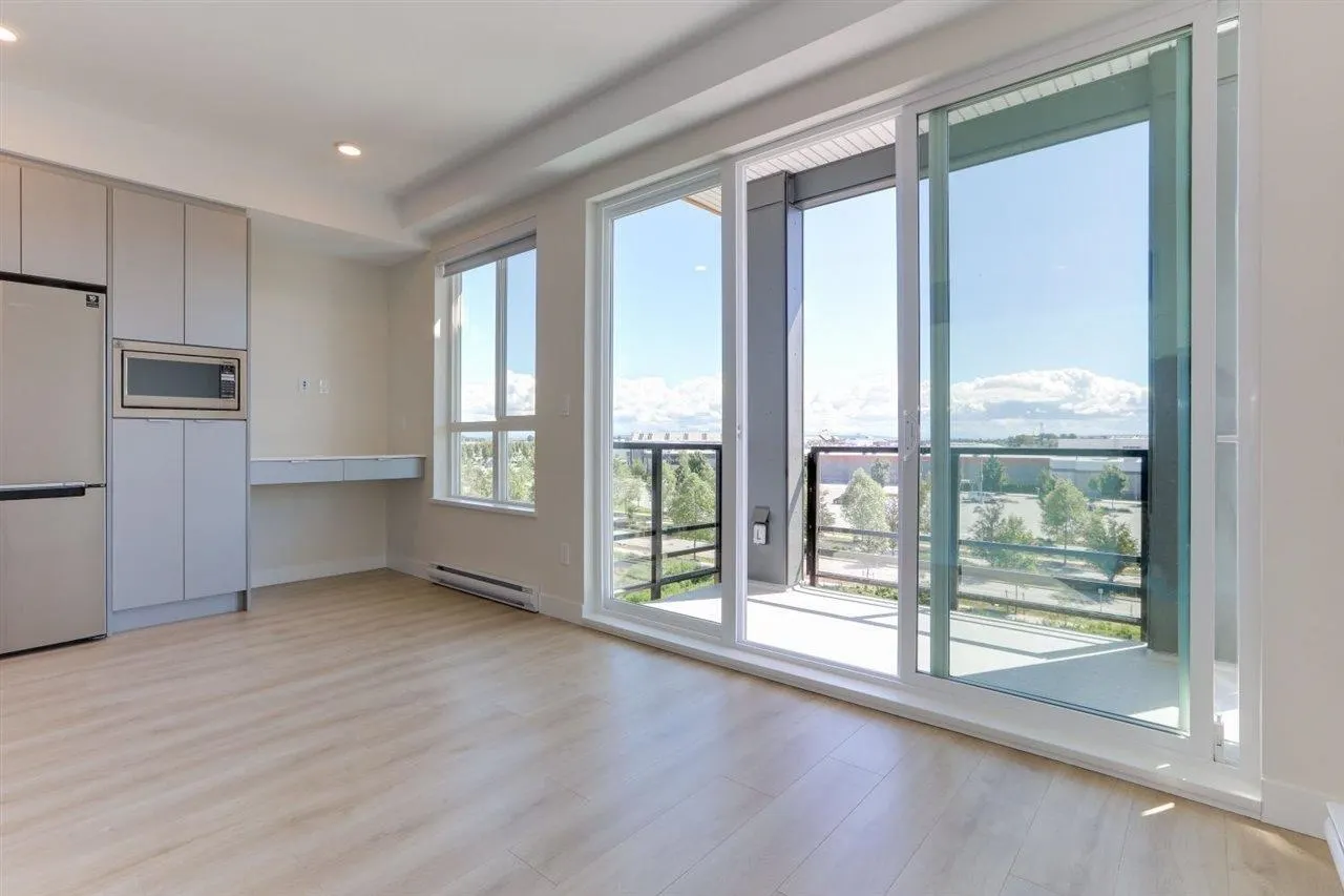 1792 Starling Drive #306