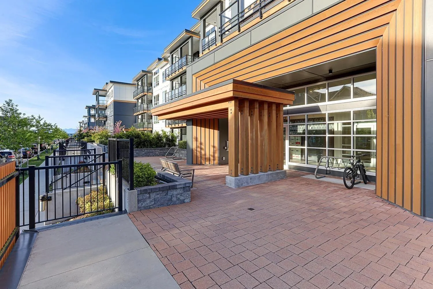 1792 Starling Drive #306
