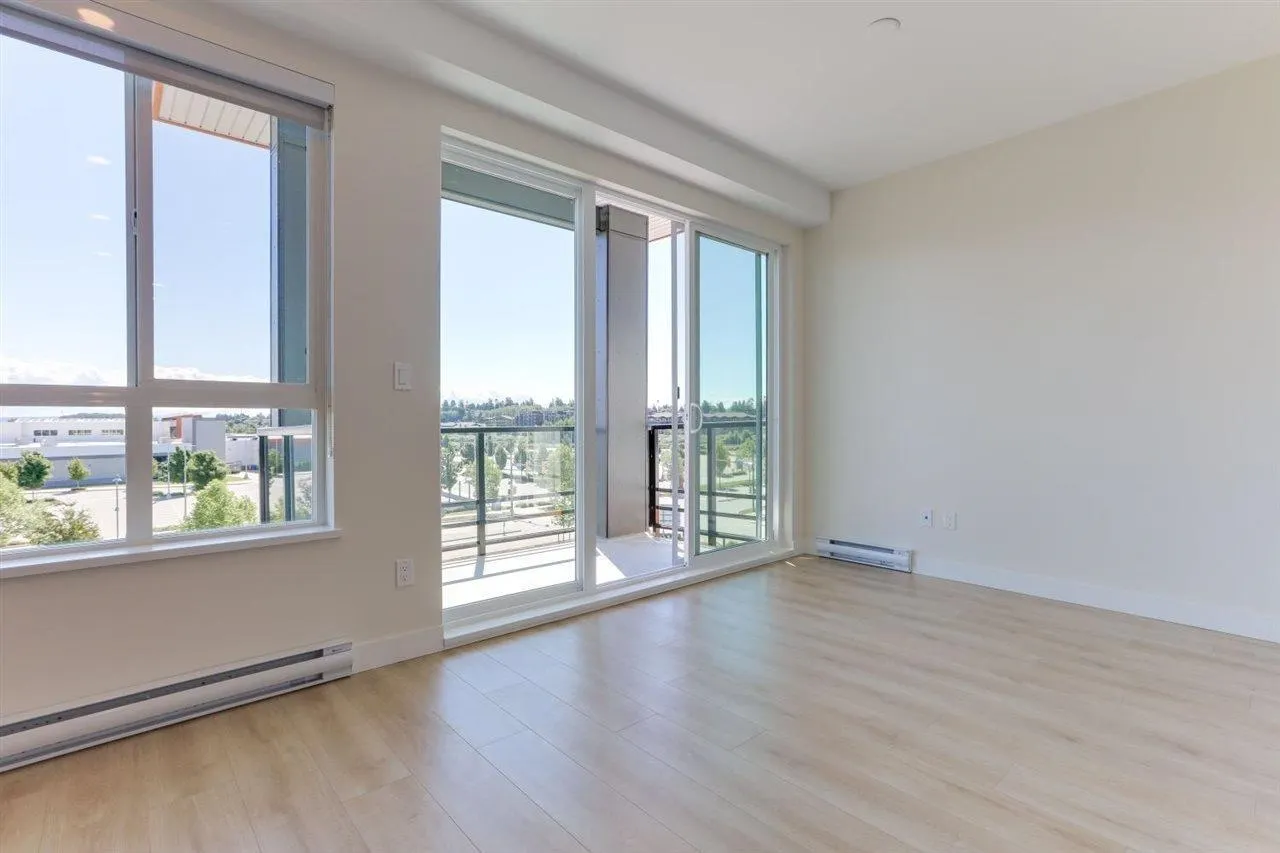 1792 Starling Drive #306