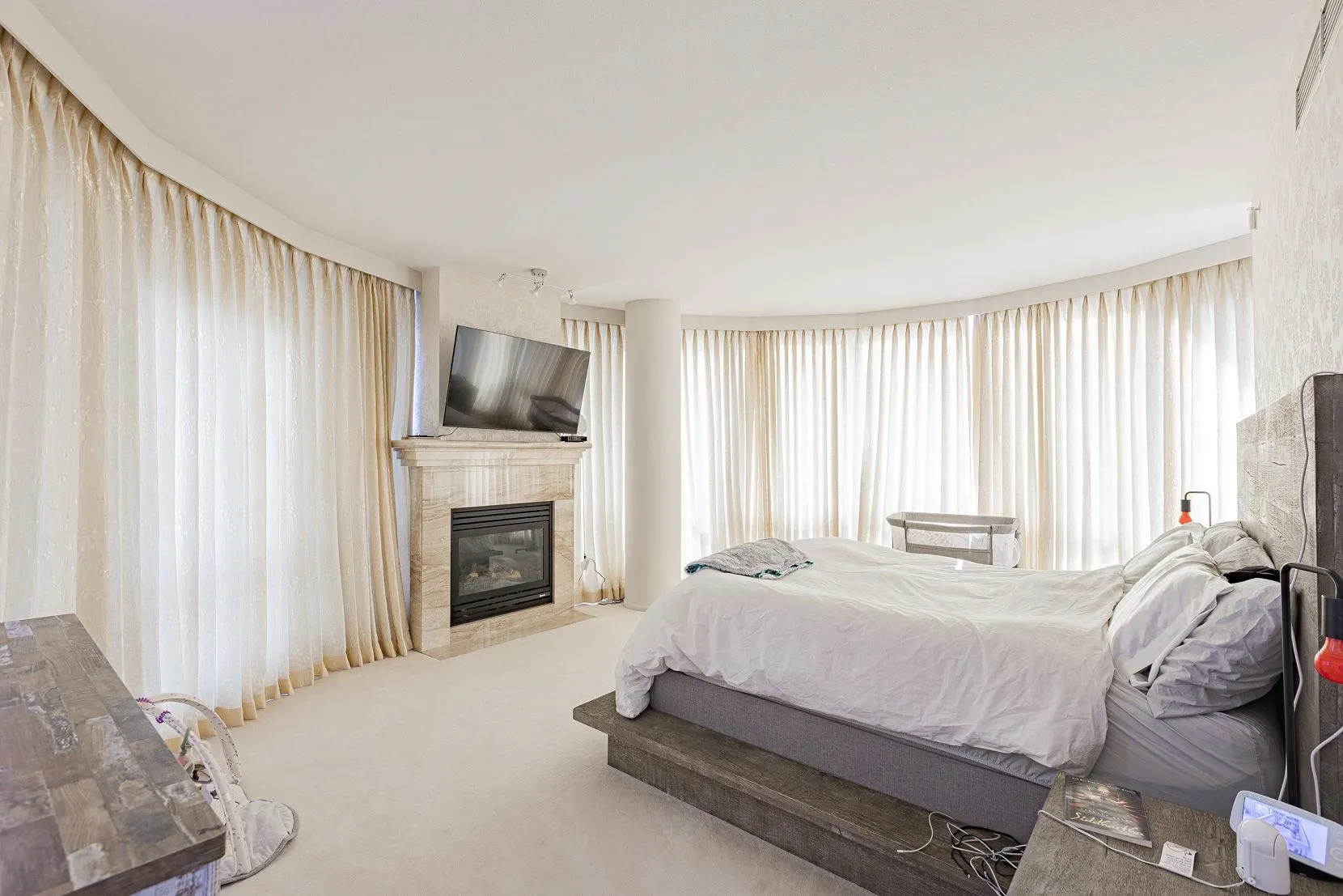 323 Jervis Street #2302