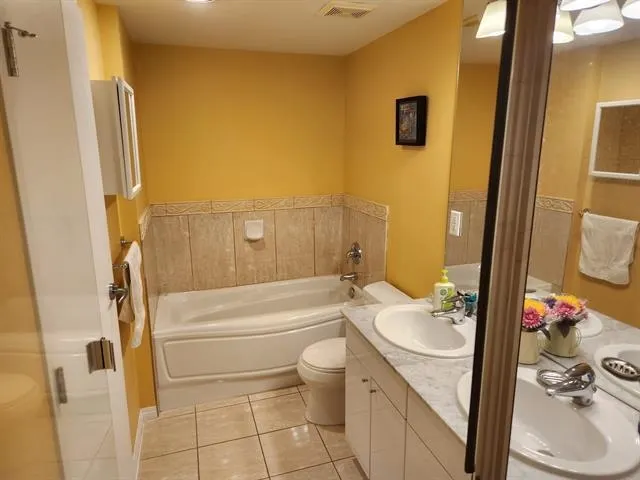 1328 W Pender Street #3307