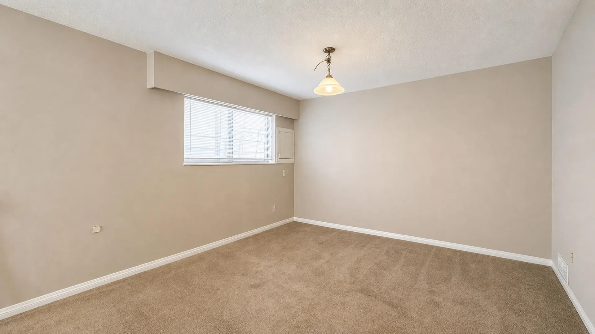 11010 Partridge Crescent