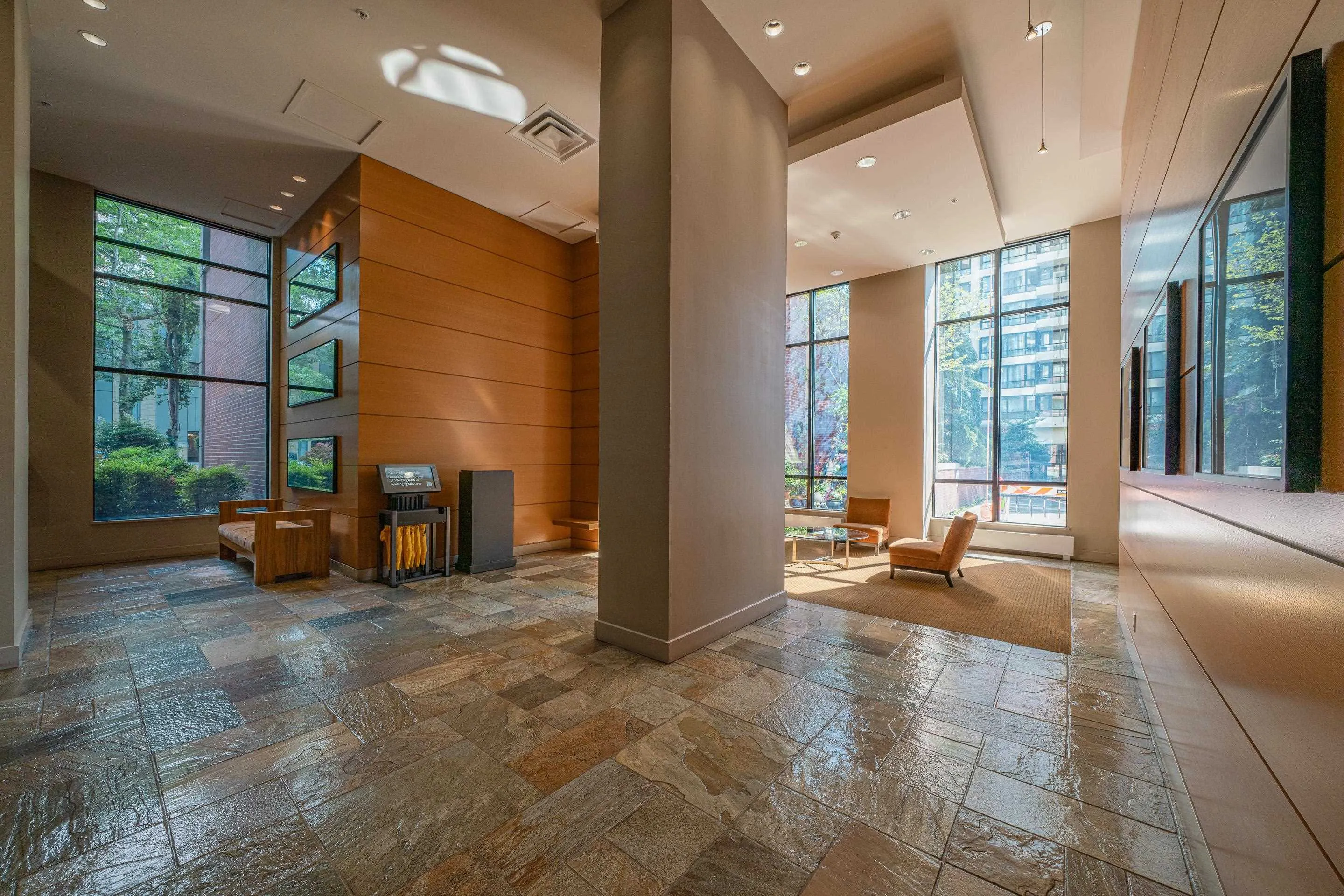 909 Mainland Street #1405