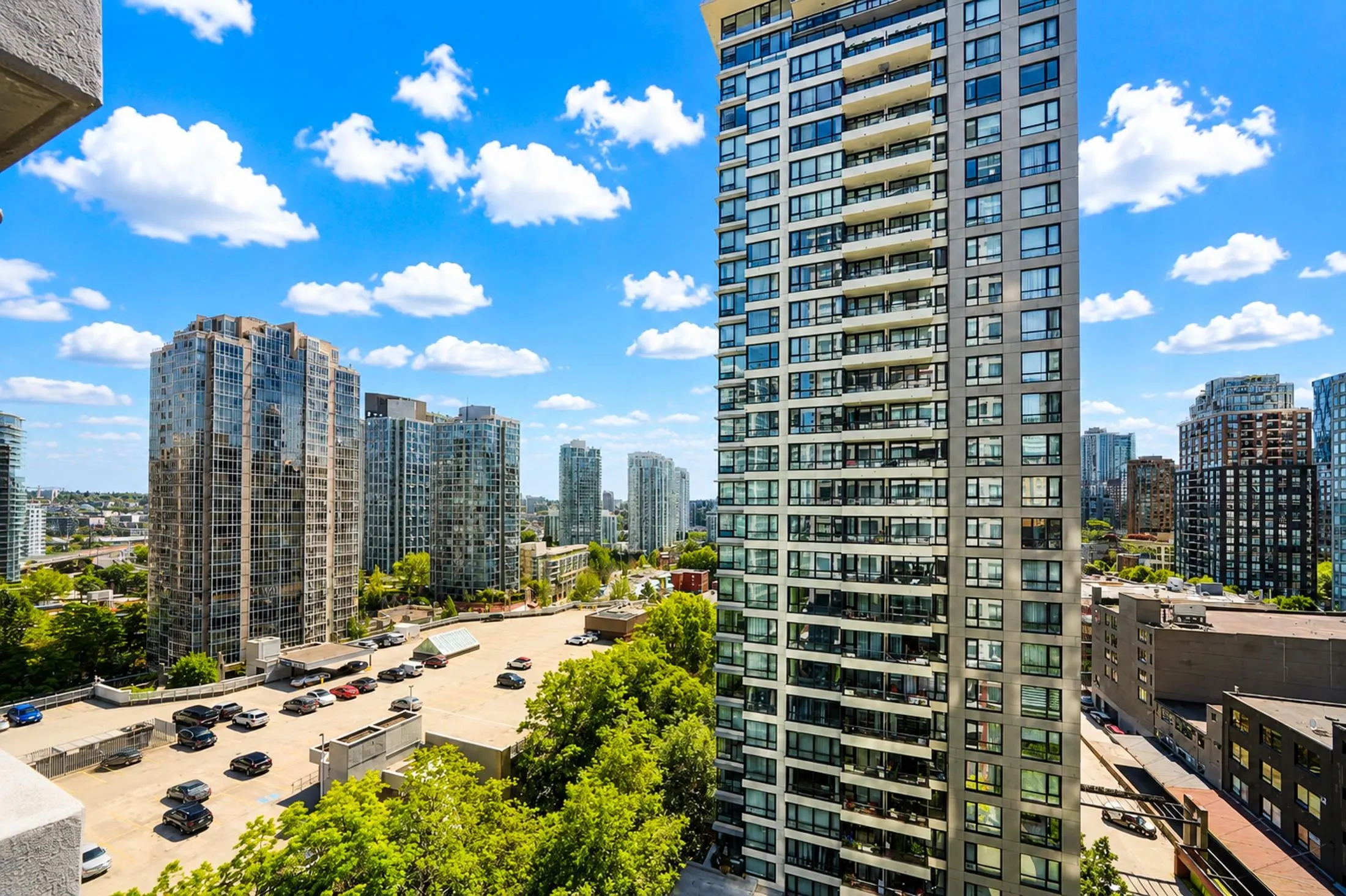 909 Mainland Street #1405