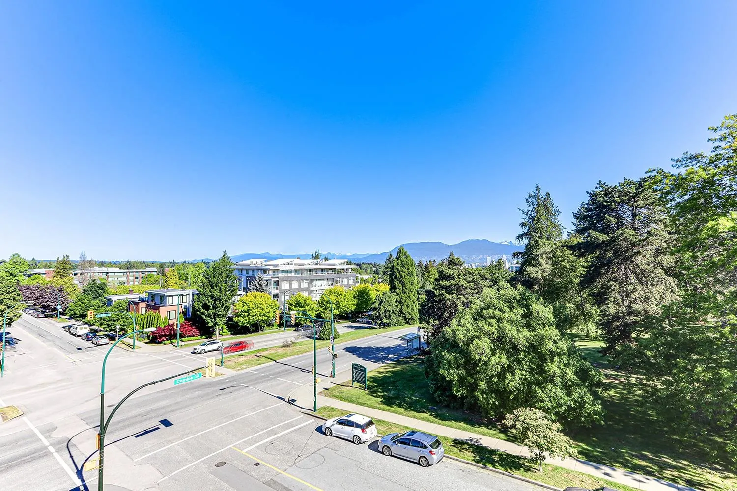 4908 Cambie Street #404