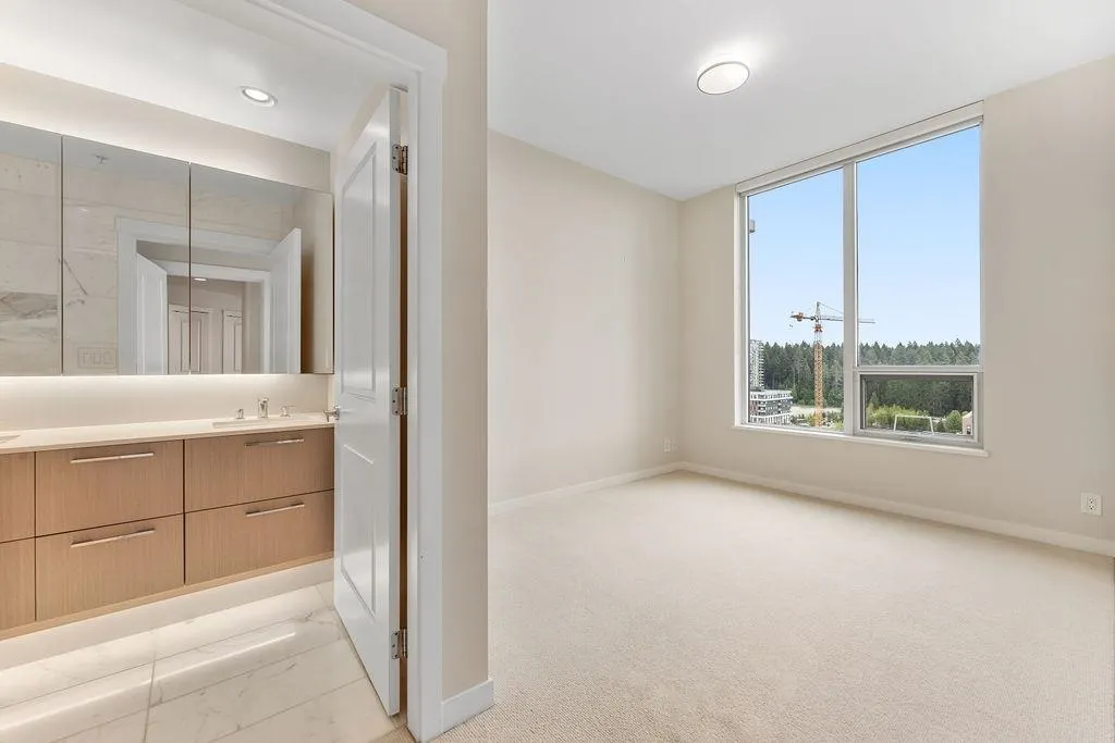 3533 Ross Drive #1306