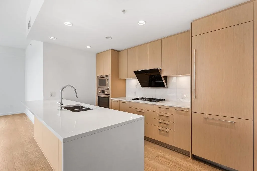 3533 Ross Drive #1306