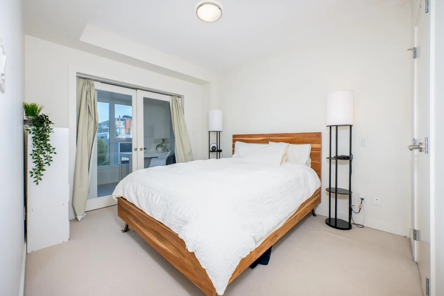 4083 Cambie Street #309