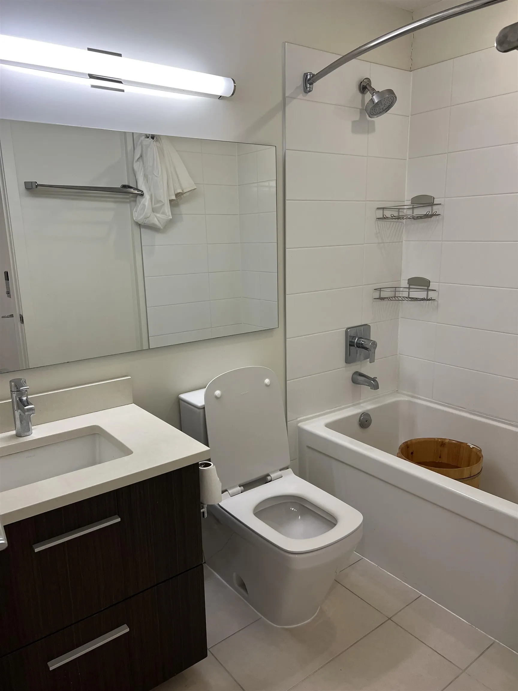 6033 Gray Avenue #506