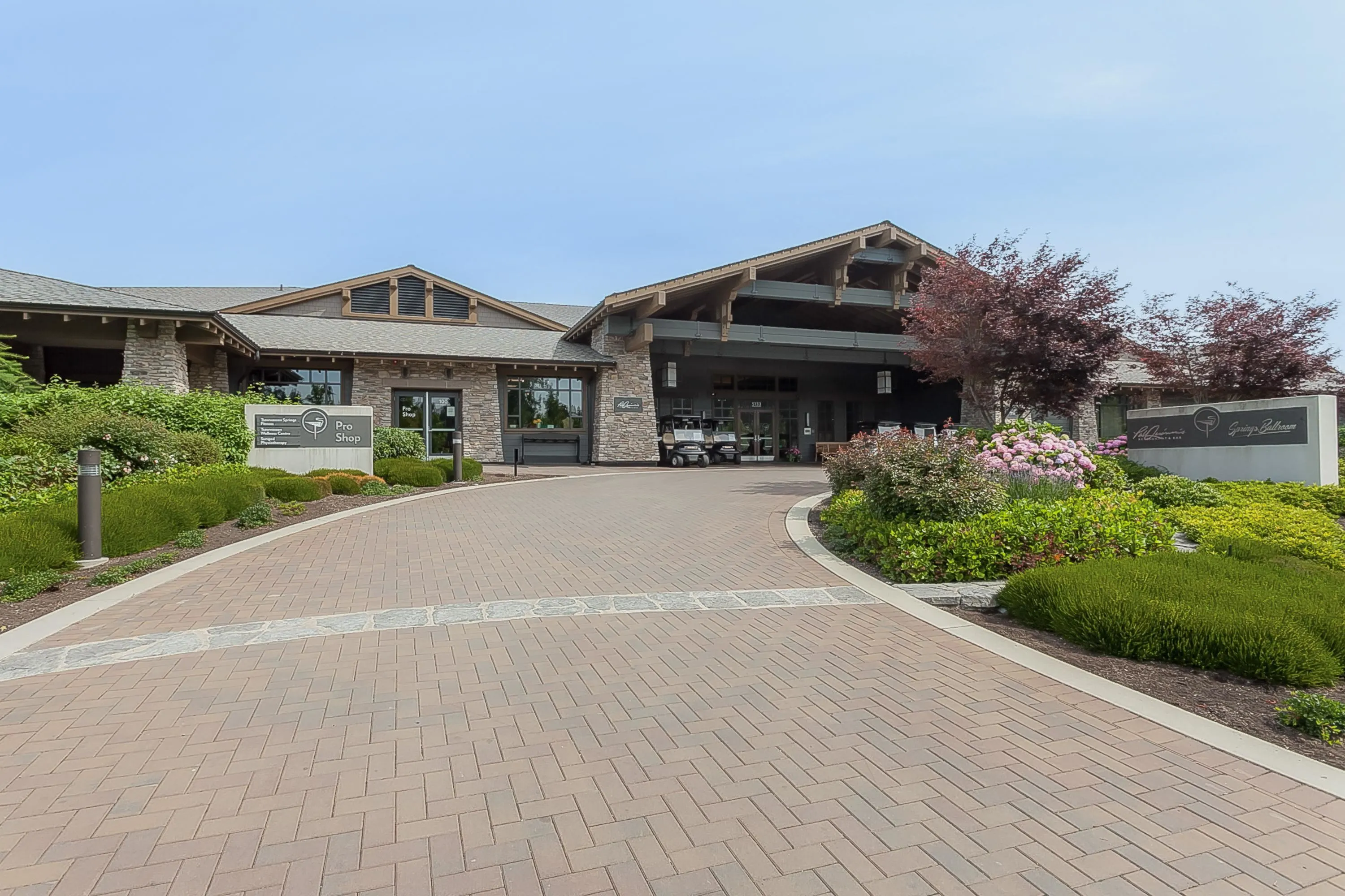 5099 Springs Boulevard #101