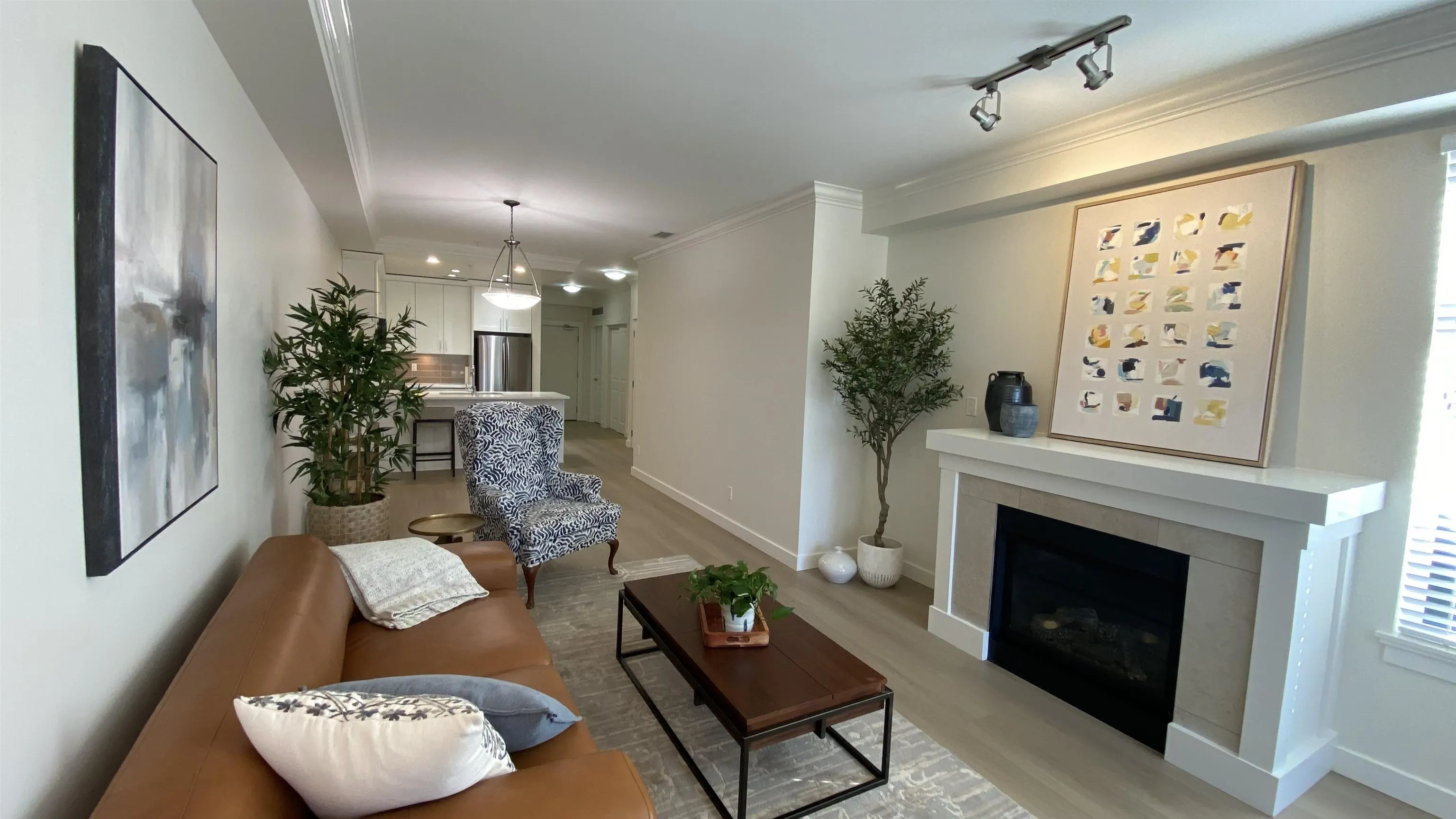 5099 Springs Boulevard #101