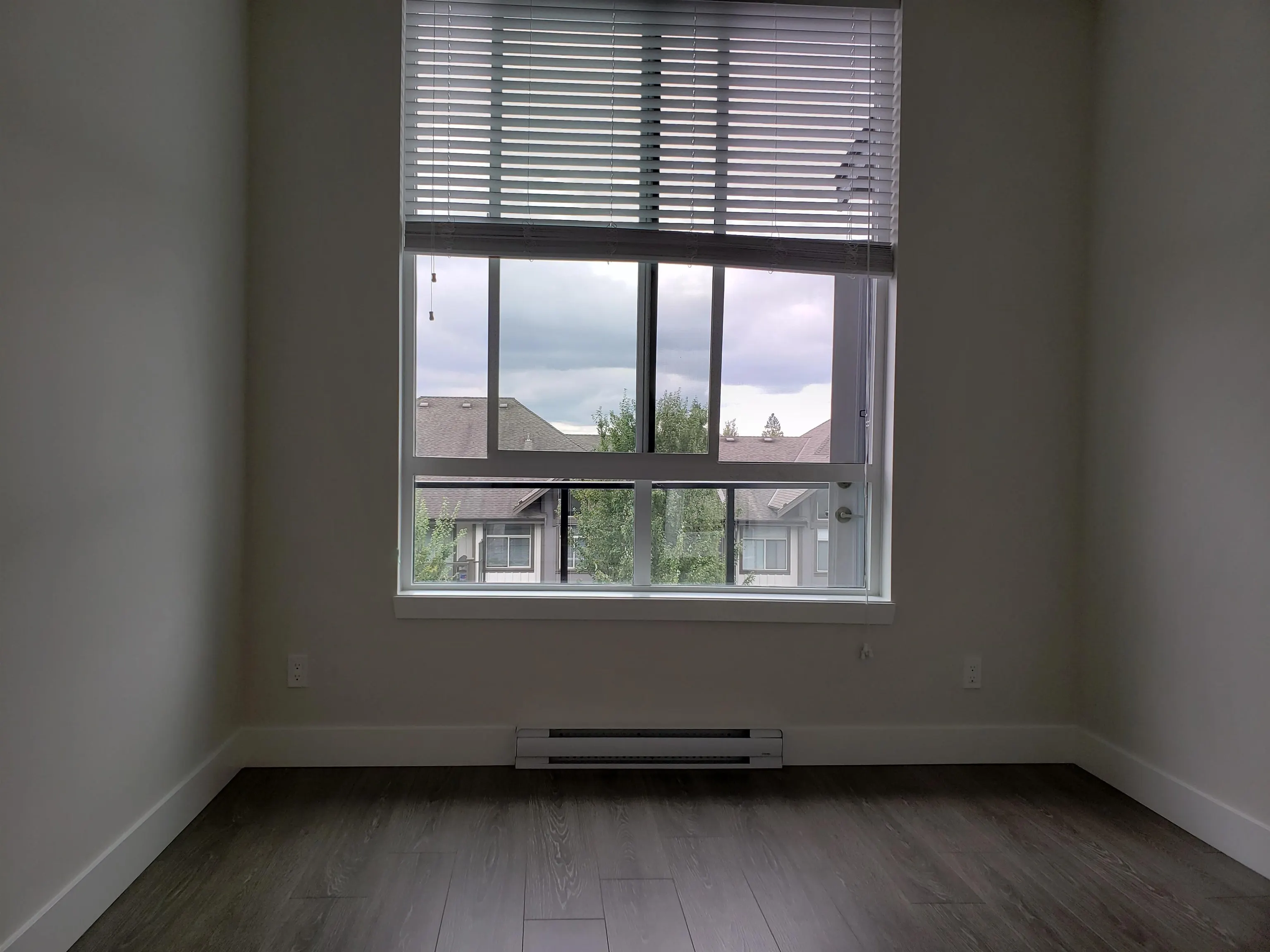 15351 101 Avenue #515